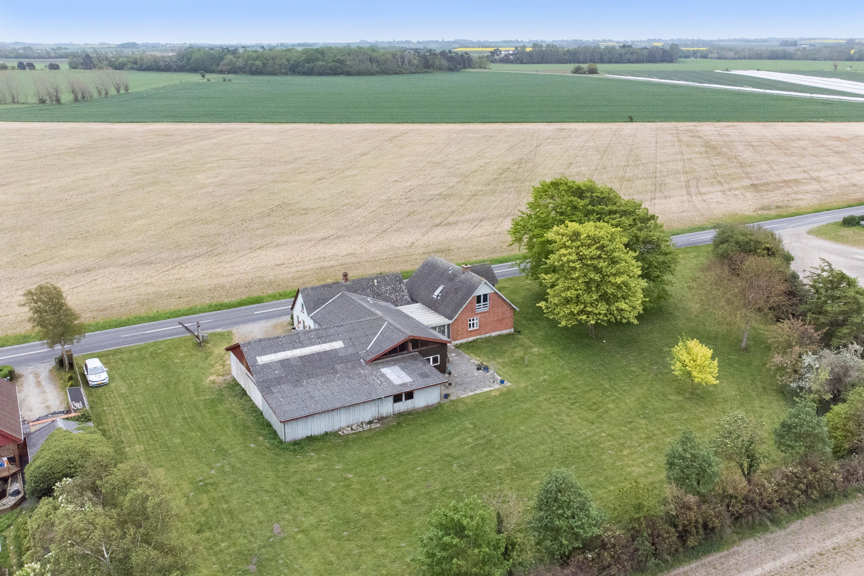 Fremhævet luftfoto billede i fuldskærmstilstand. Billede af Slettens Landevej 15, V Egense, 5400 Bogense