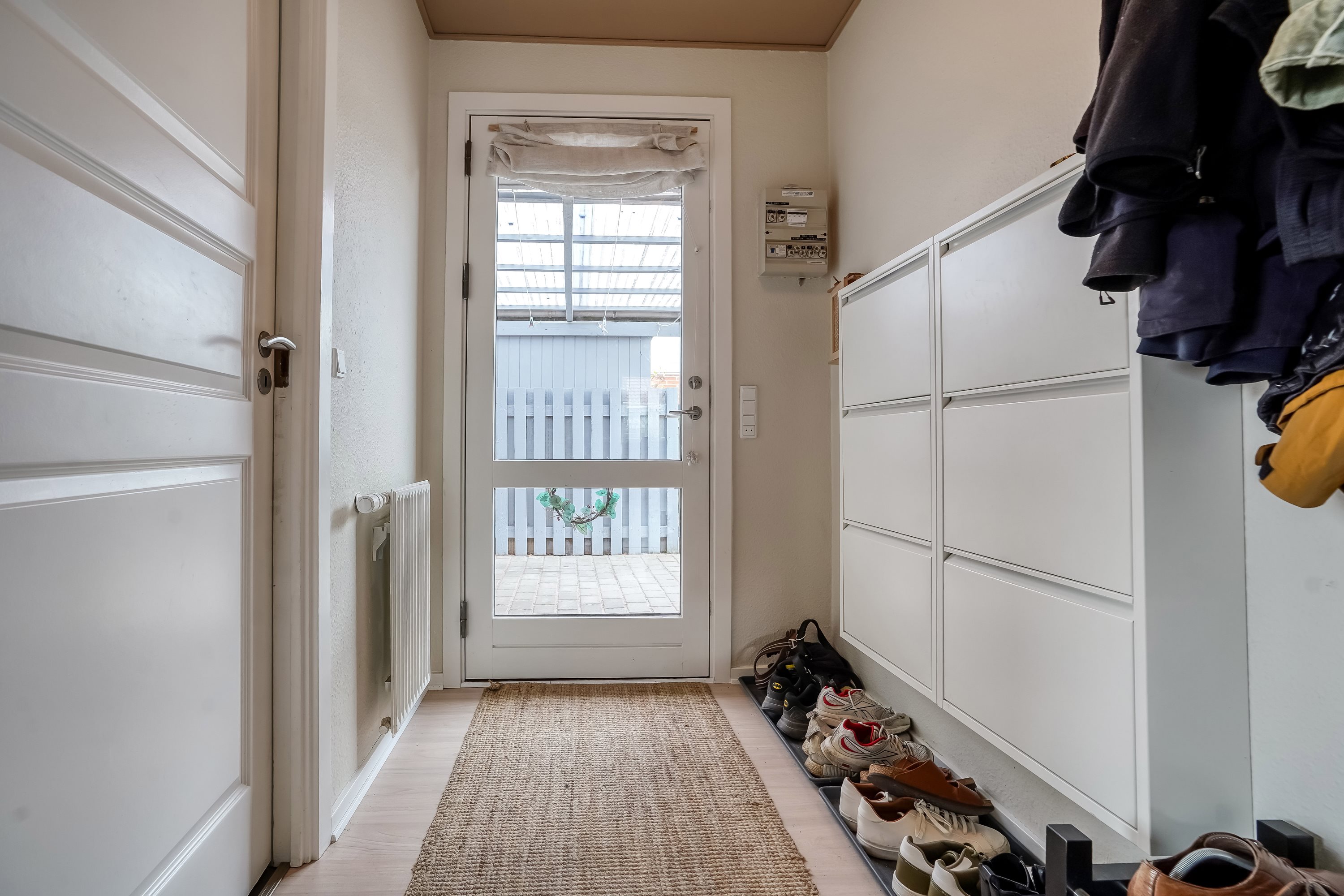 Fremhævet entré billede i fuldskærmstilstand. Billede af Toftekær 61B, 5471 Søndersø