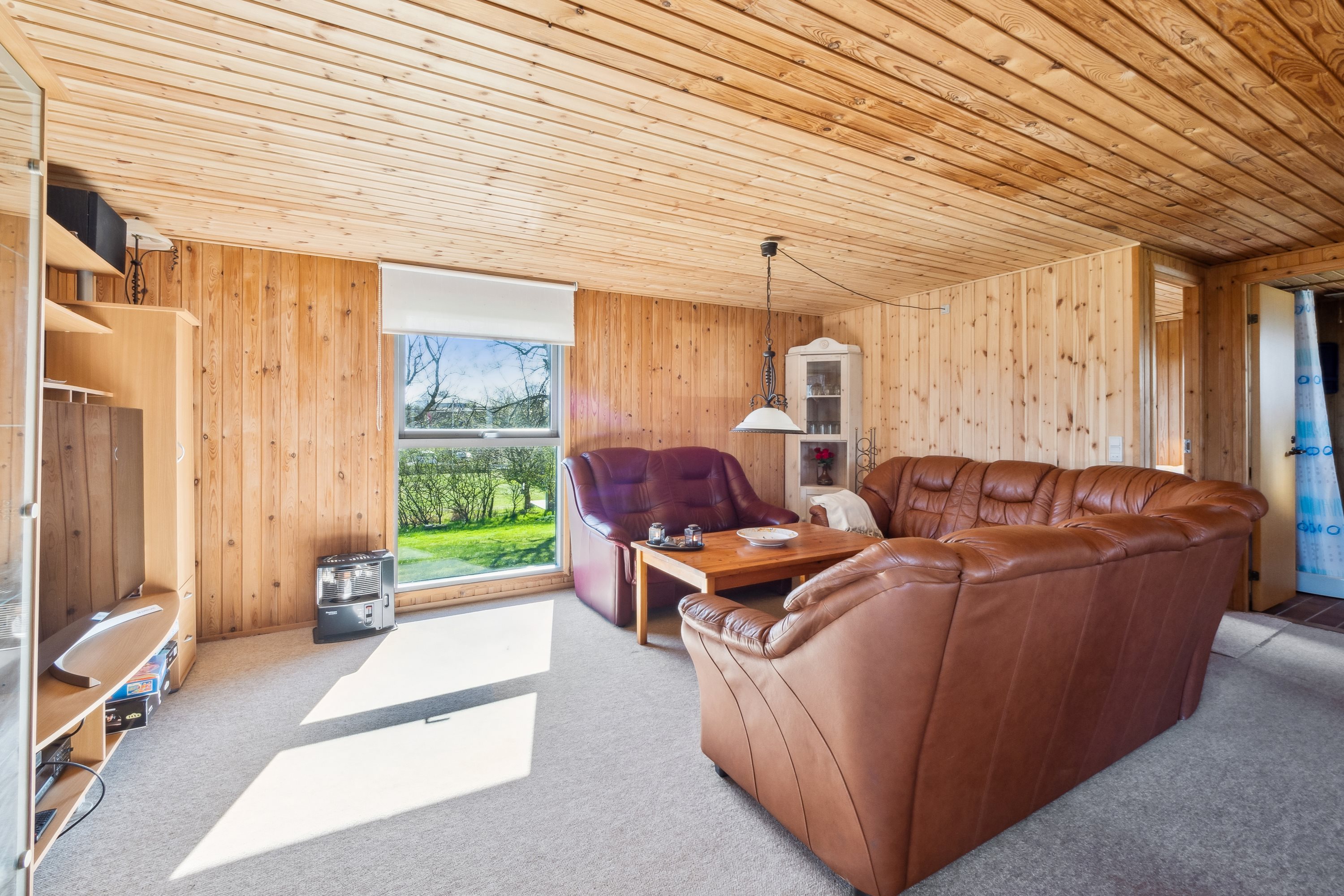 Fremhævet stue billede i fuldskærmstilstand. Billede af Stranddalen 135, Eskov, 7870 Roslev