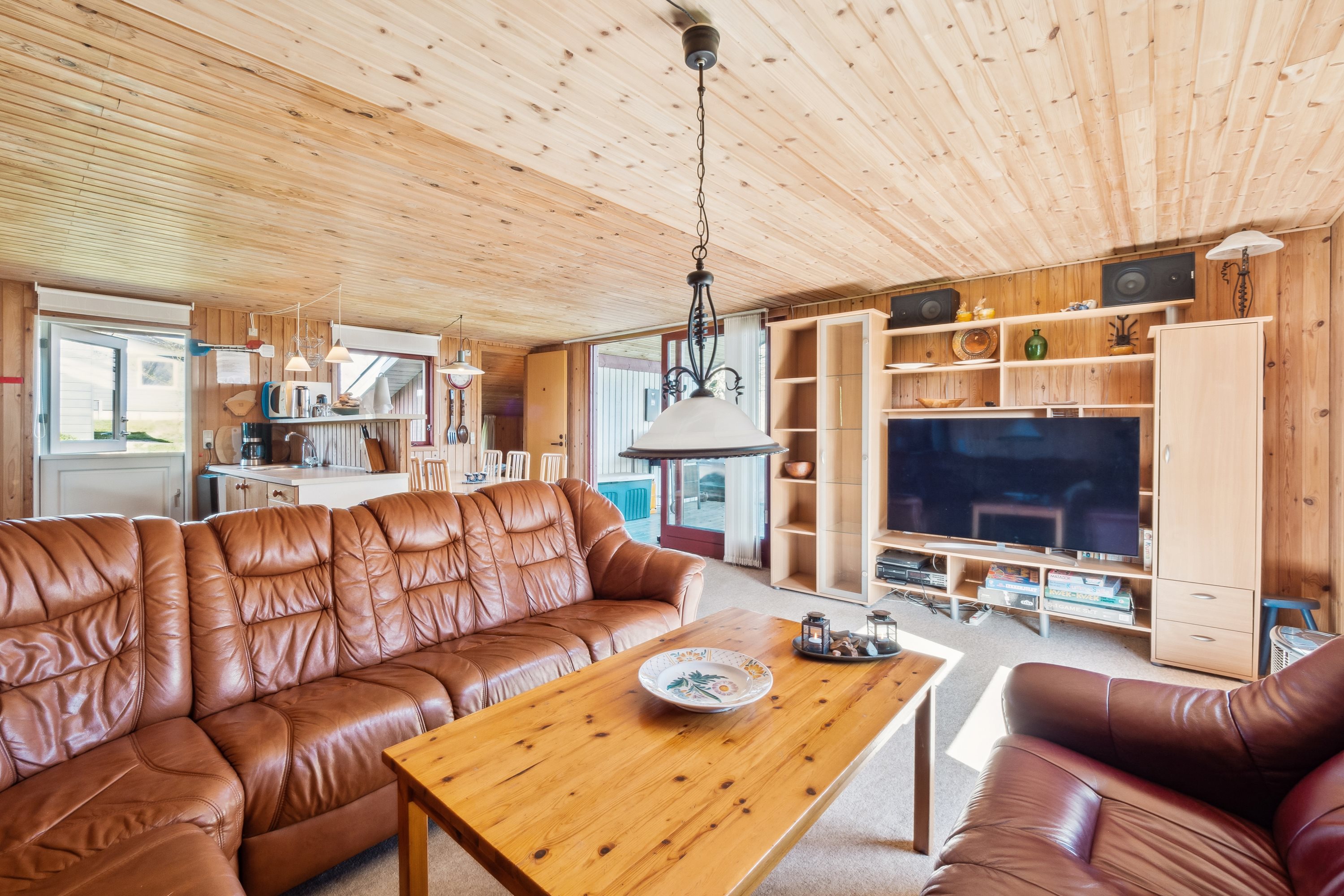 Fremhævet stue billede i fuldskærmstilstand. Billede af Stranddalen 135, Eskov, 7870 Roslev