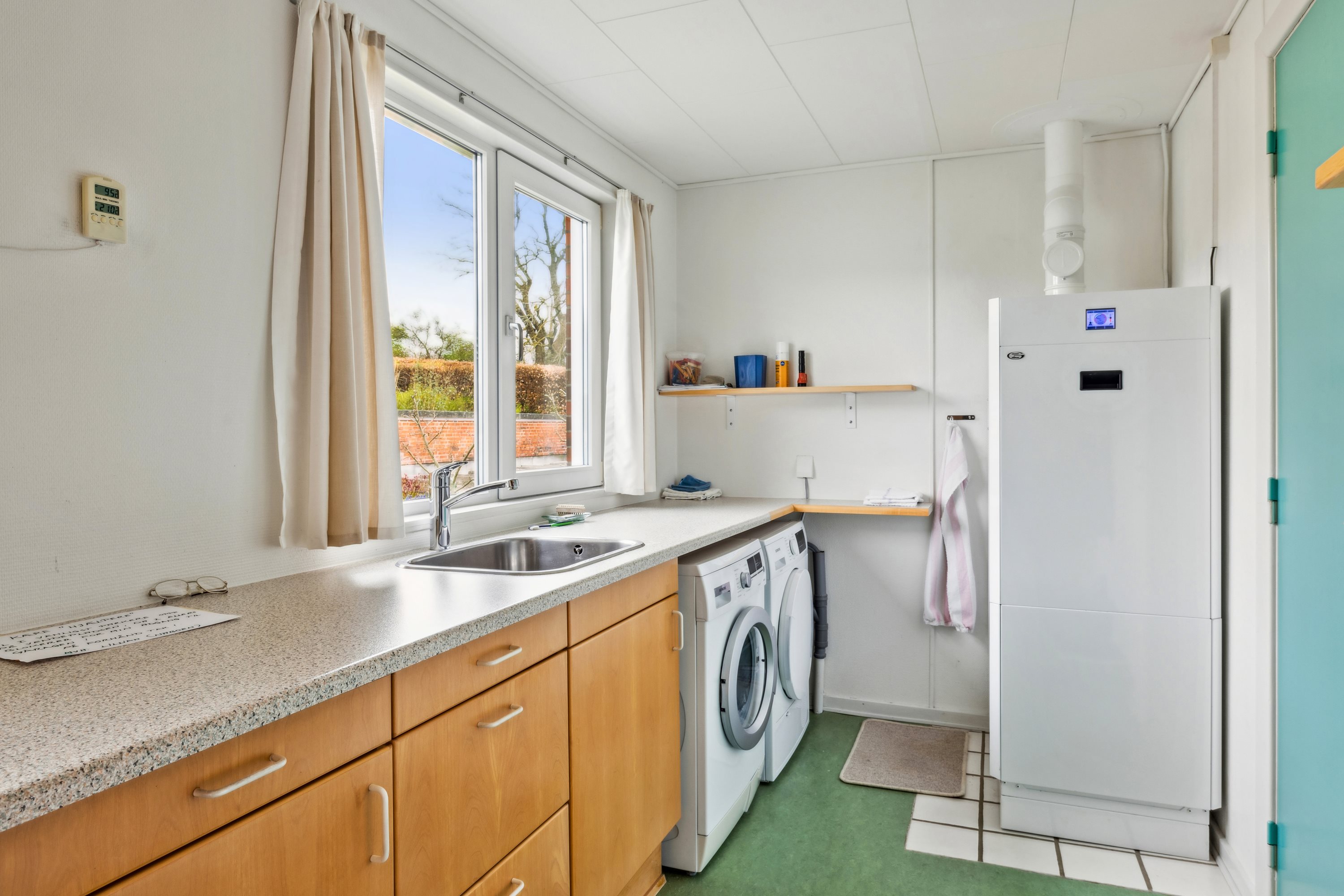 Fremhævet køkken billede i fuldskærmstilstand. Billede af Baunevænget 14, 8410 Rønde