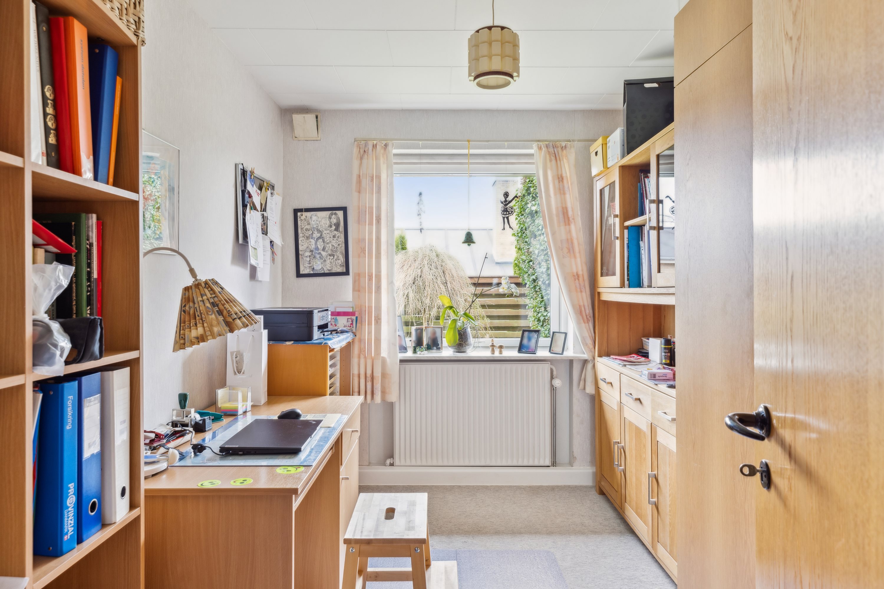 Fremhævet værelse billede i fuldskærmstilstand. Billede af Drosselvænget 1, 6760 Ribe