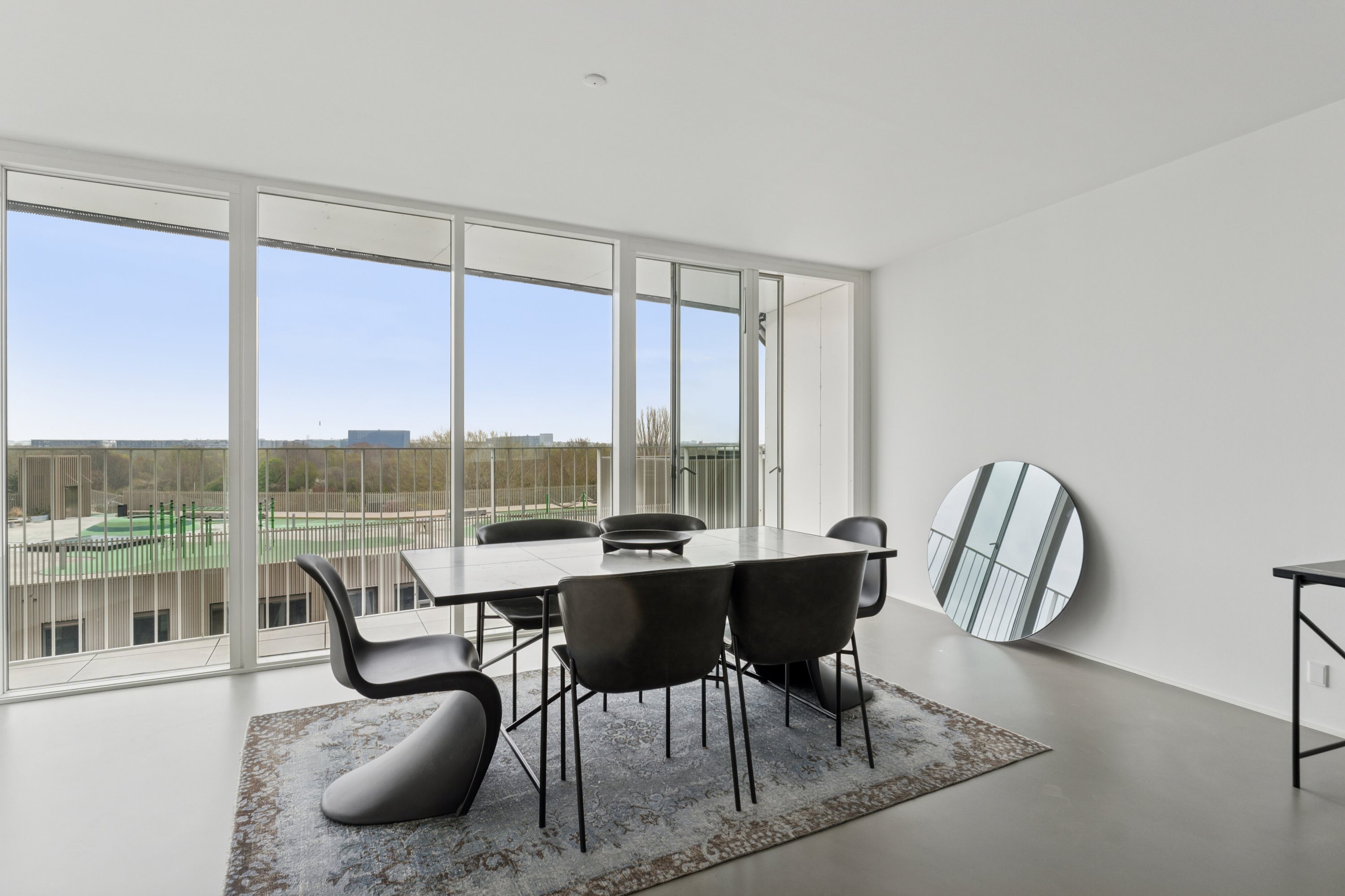 Fremhævet spisestue billede i fuldskærmstilstand. Billede af UDEN BOPÆLSPLIGT - Drechselsgade 4B, 6., 2300 København S