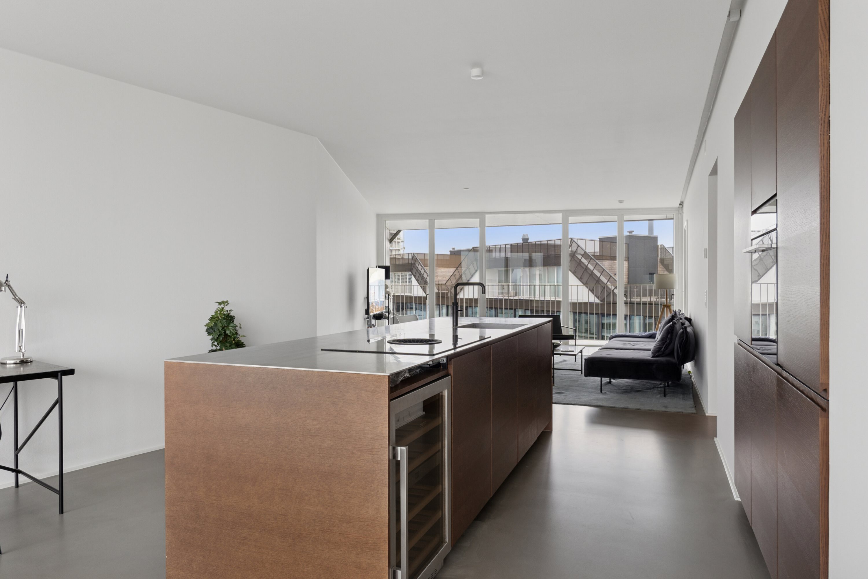 Fremhævet køkken billede i fuldskærmstilstand. Billede af UDEN BOPÆLSPLIGT - Drechselsgade 4B, 6., 2300 København S