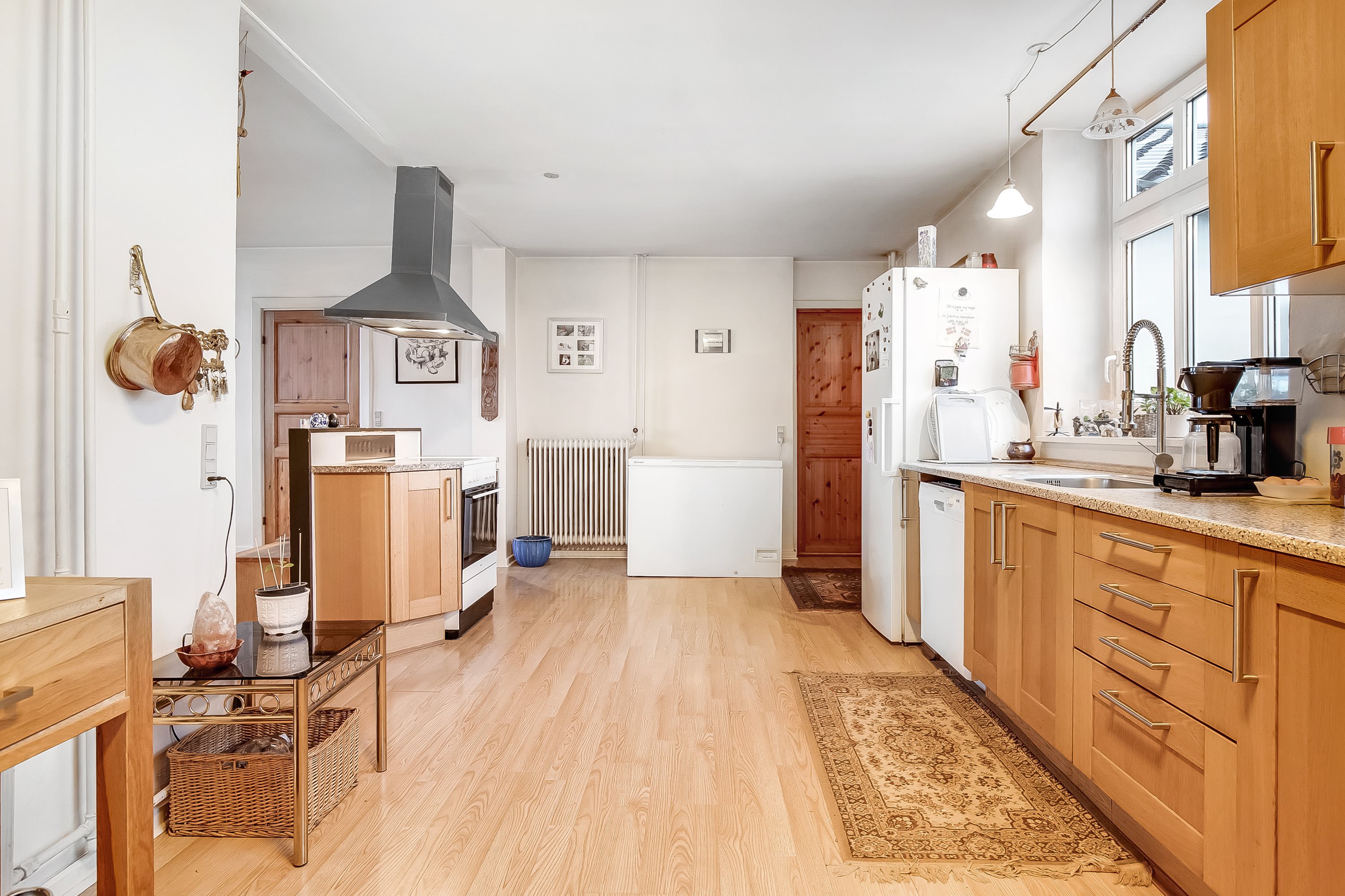 Fremhævet køkken alrum billede i fuldskærmstilstand. Billede af Favrvrå Bygade 23, 6070 Christiansfeld