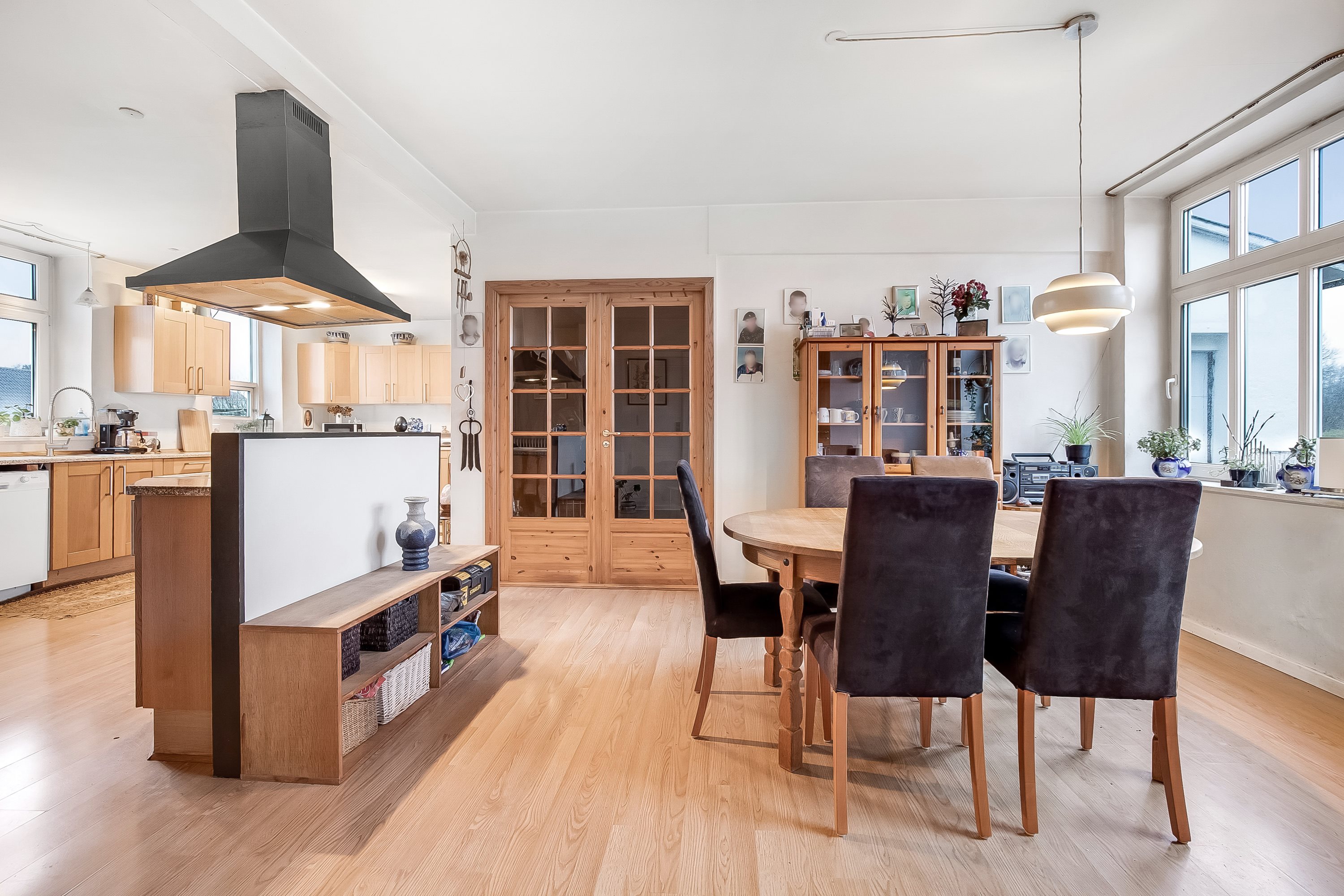 Fremhævet køkken alrum billede i fuldskærmstilstand. Billede af Favrvrå Bygade 23, 6070 Christiansfeld