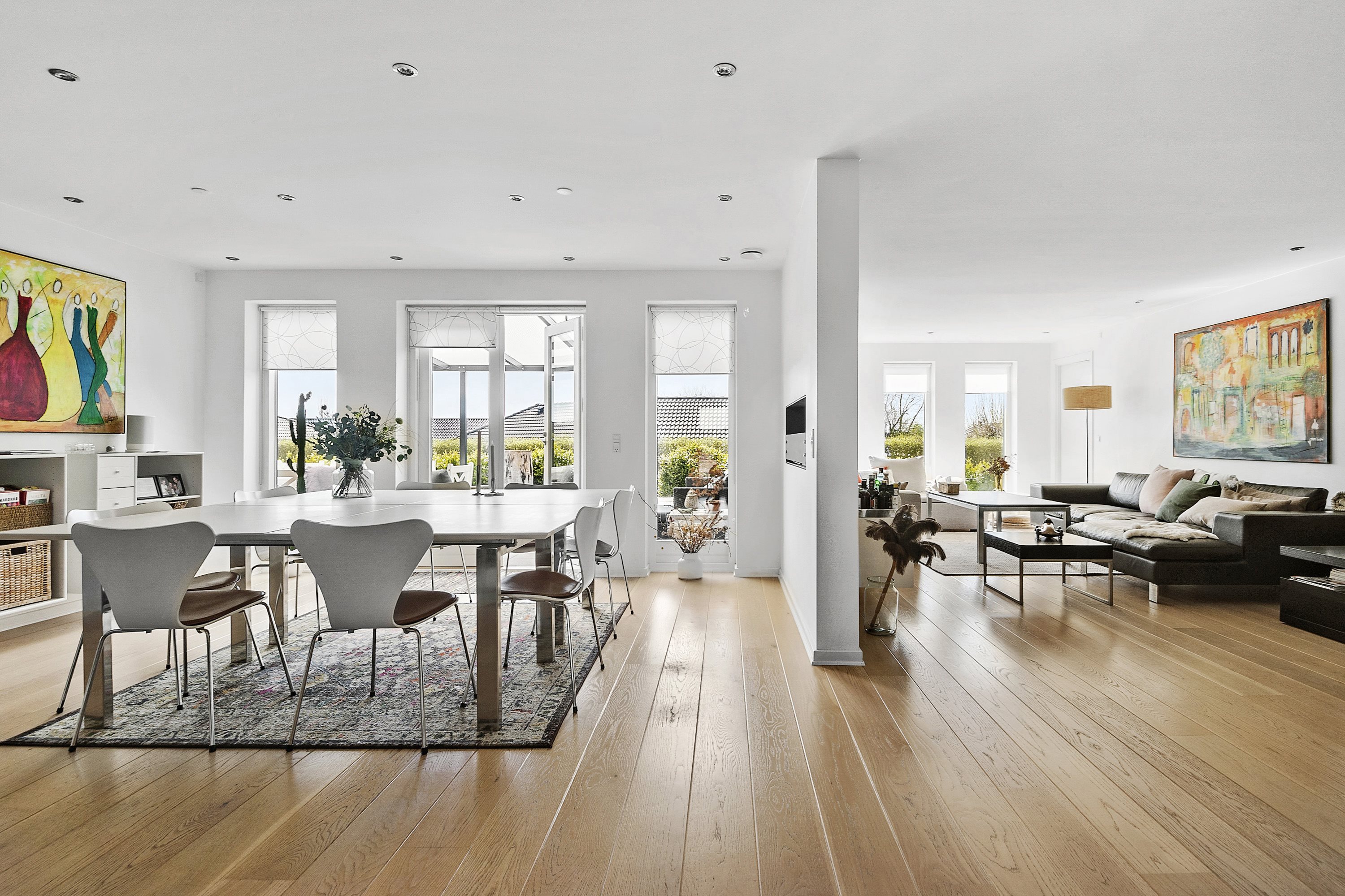 Fremhævet spisestue billede i fuldskærmstilstand. Billede af Landlystvej 136, Tarp, 6715 Esbjerg N