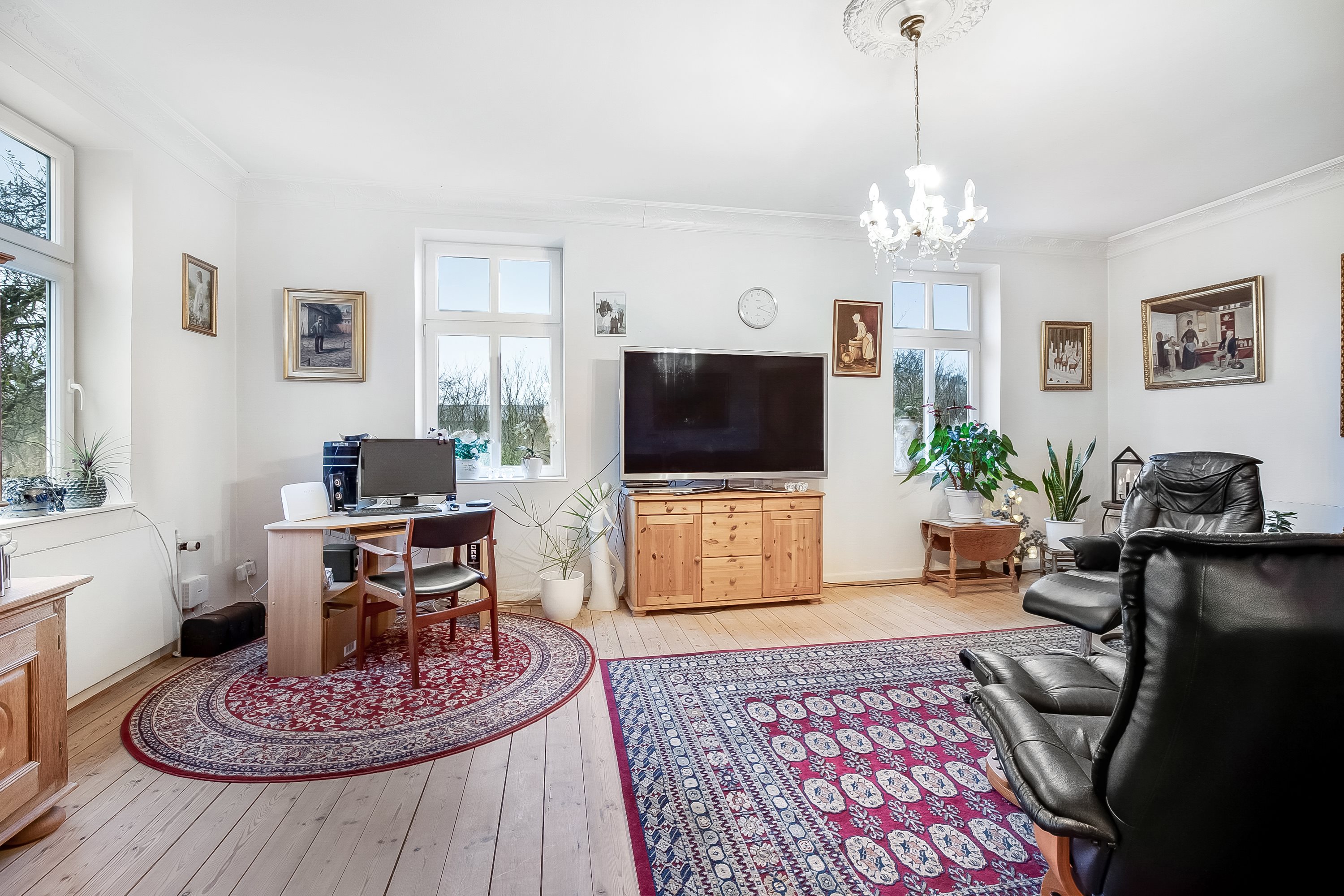 Fremhævet stue billede i fuldskærmstilstand. Billede af Favrvrå Bygade 23, 6070 Christiansfeld