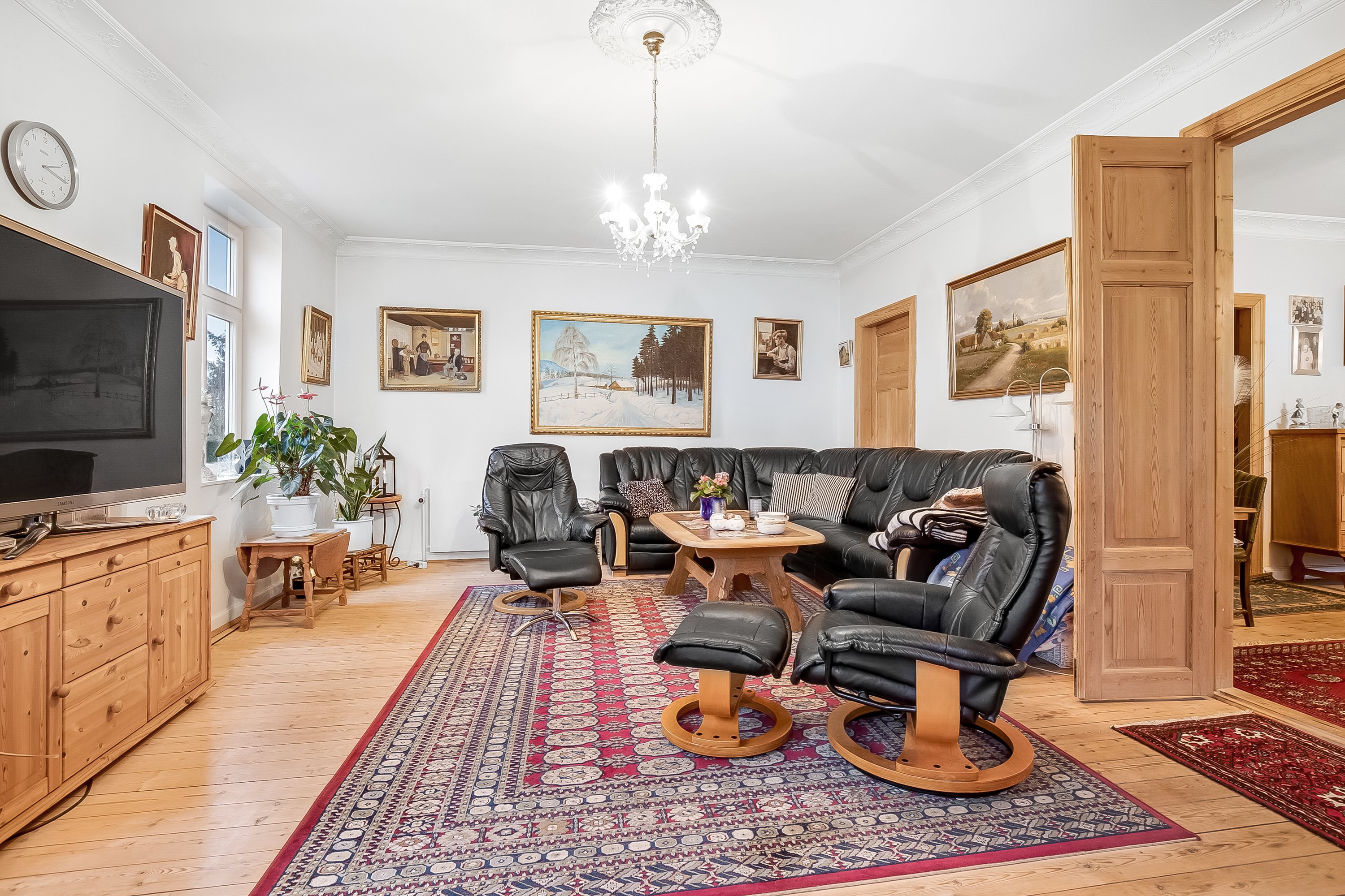 Fremhævet stue billede i fuldskærmstilstand. Billede af Favrvrå Bygade 23, 6070 Christiansfeld