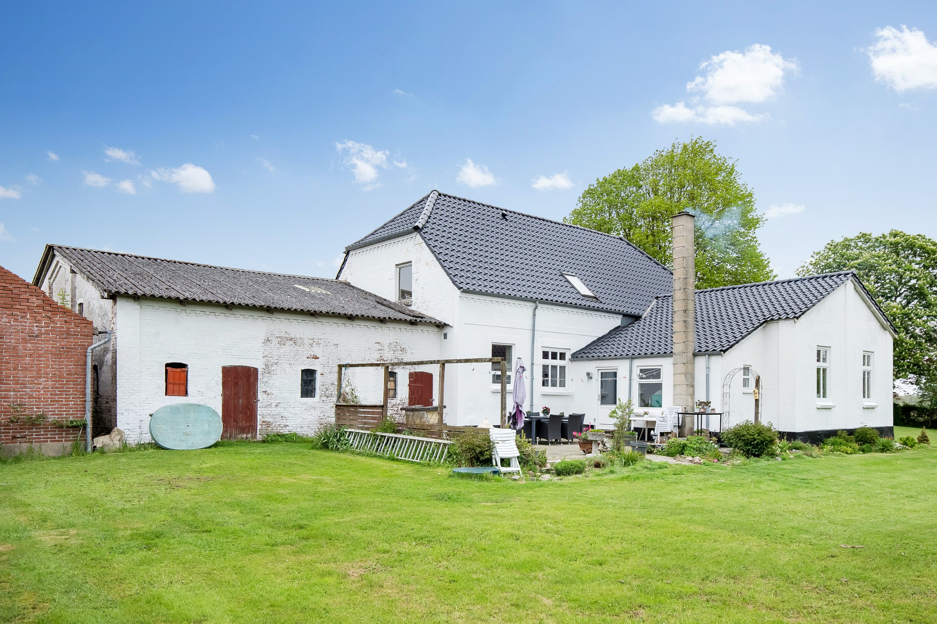 Fremhævet ejendommen billede i fuldskærmstilstand. Billede af Favrvrå Bygade 23, 6070 Christiansfeld