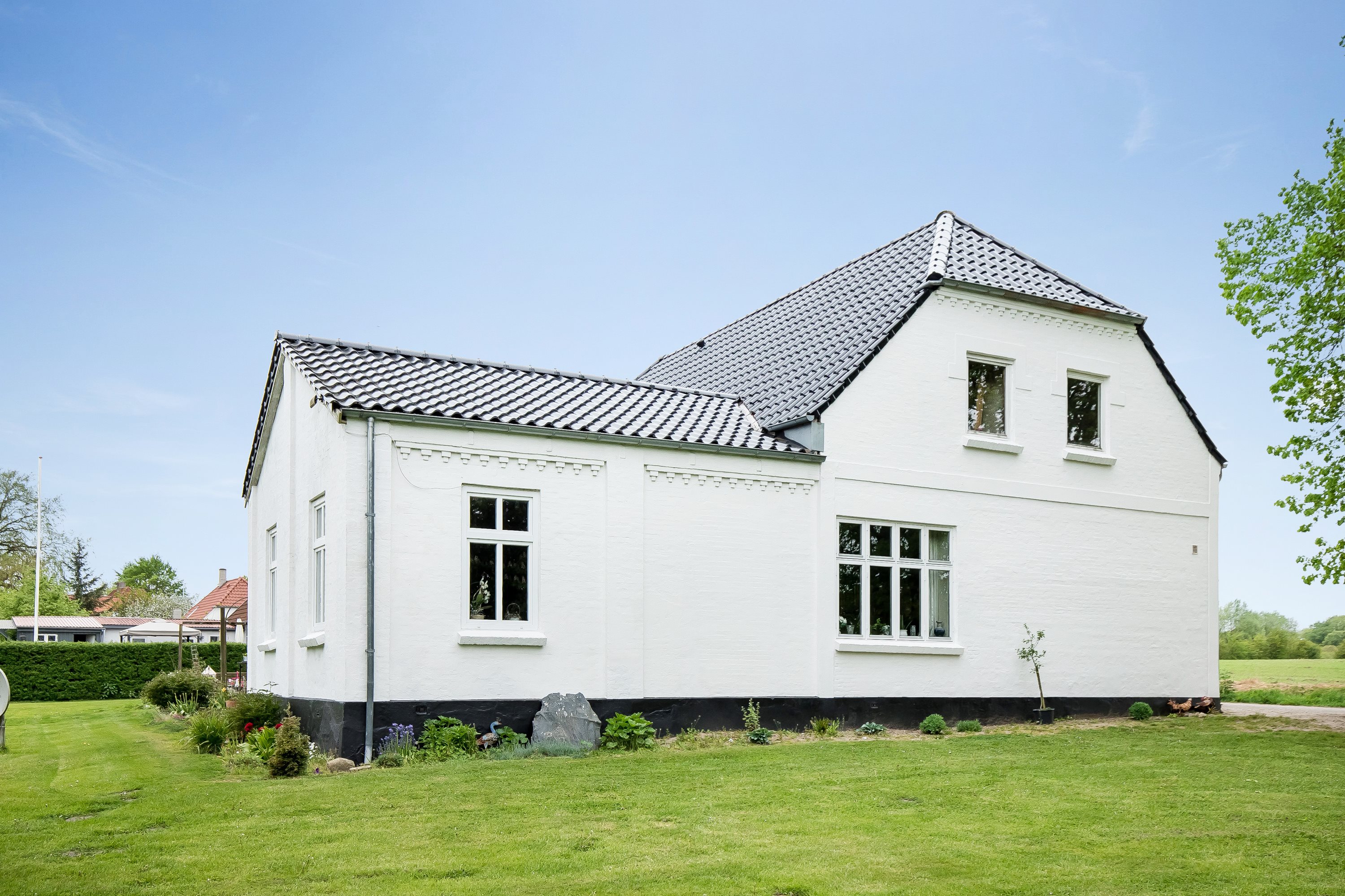 Fremhævet ejendommen billede i fuldskærmstilstand. Billede af Favrvrå Bygade 23, 6070 Christiansfeld