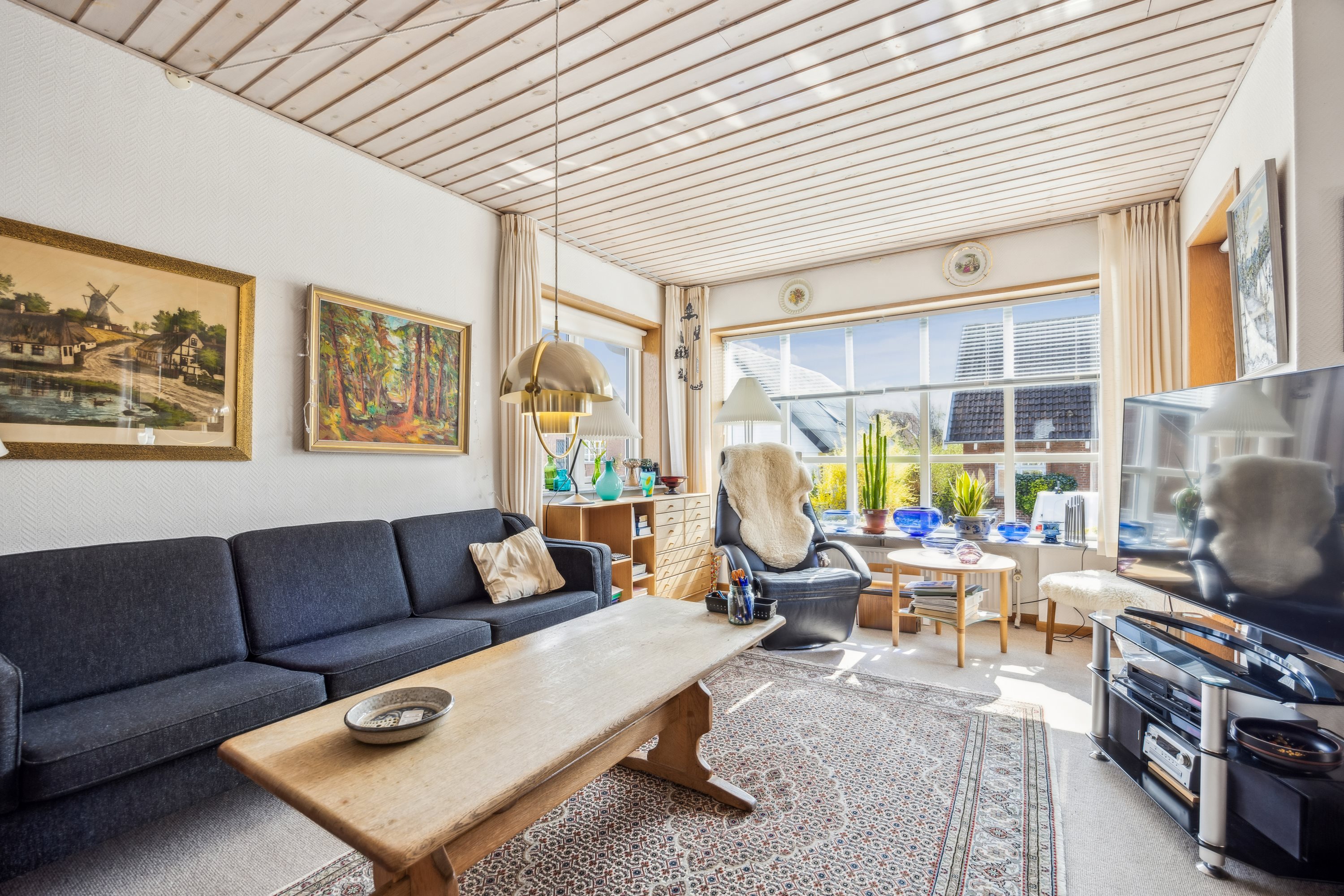 Fremhævet stue billede i fuldskærmstilstand. Billede af Toftevej 22, 9400 Nørresundby