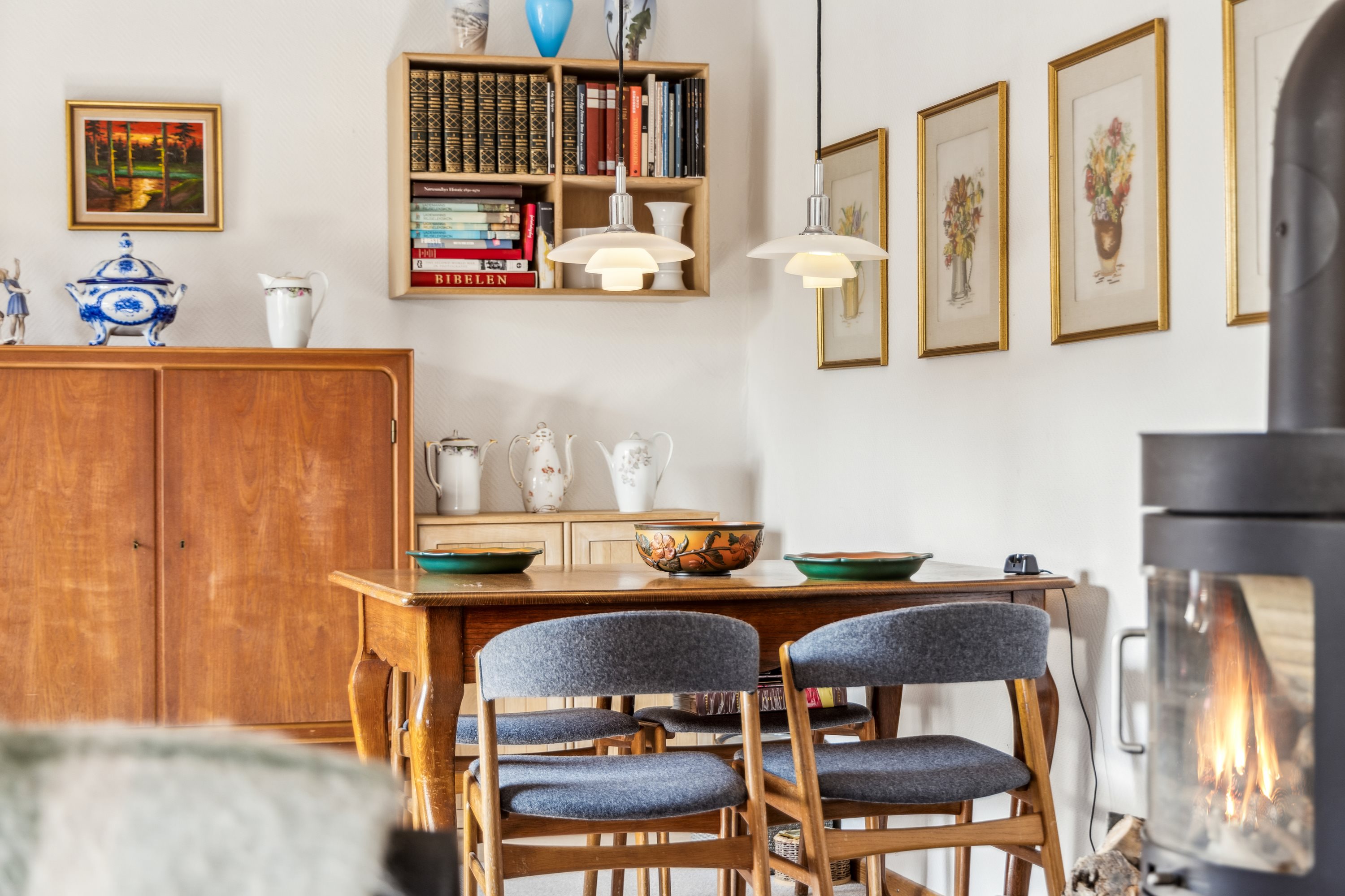 Fremhævet stue billede i fuldskærmstilstand. Billede af Toftevej 22, 9400 Nørresundby