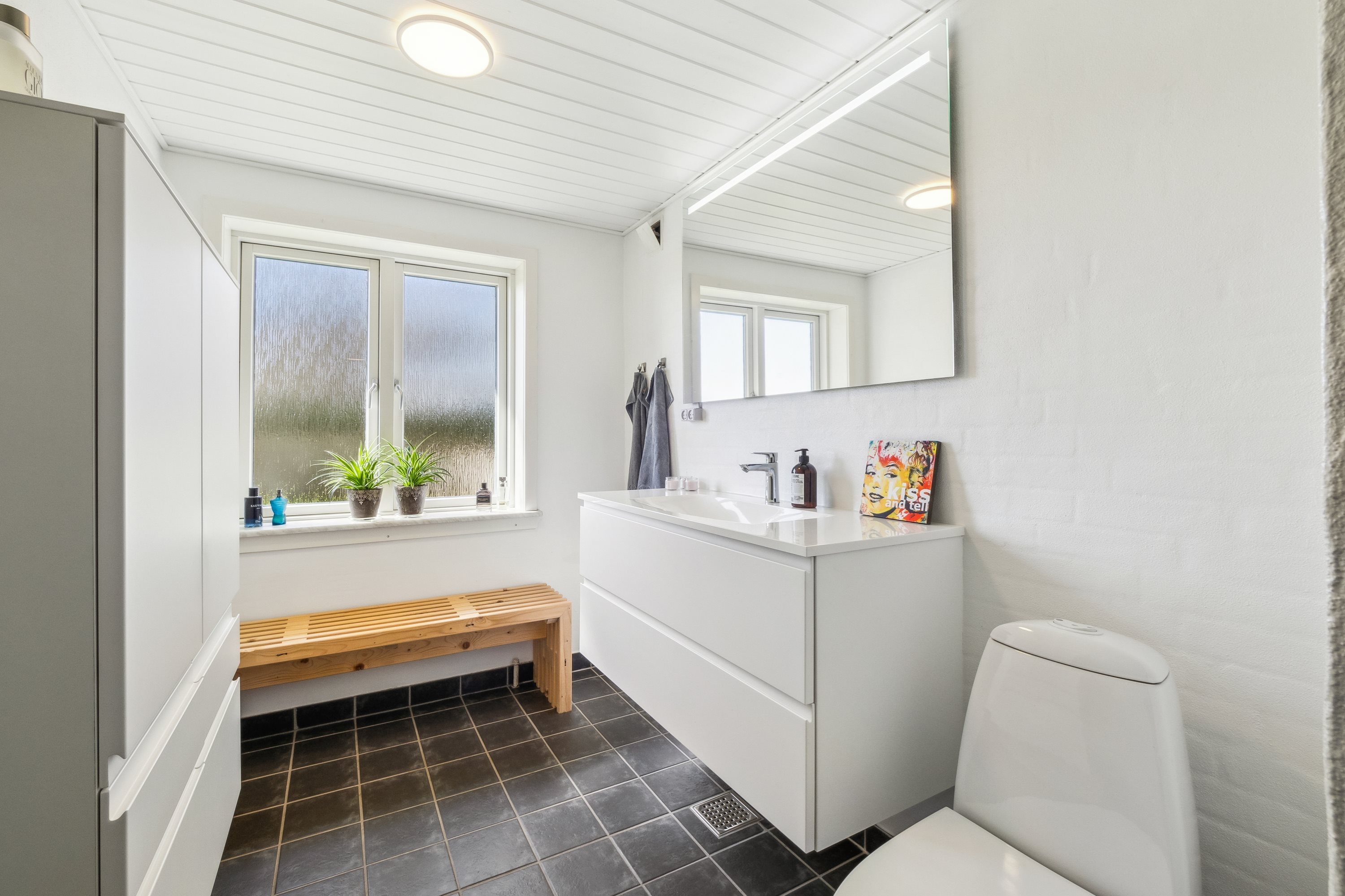 Fremhævet badeværelse billede i fuldskærmstilstand. Billede af Aakjærsvej 57, Ø. Lyby, 7870 Roslev