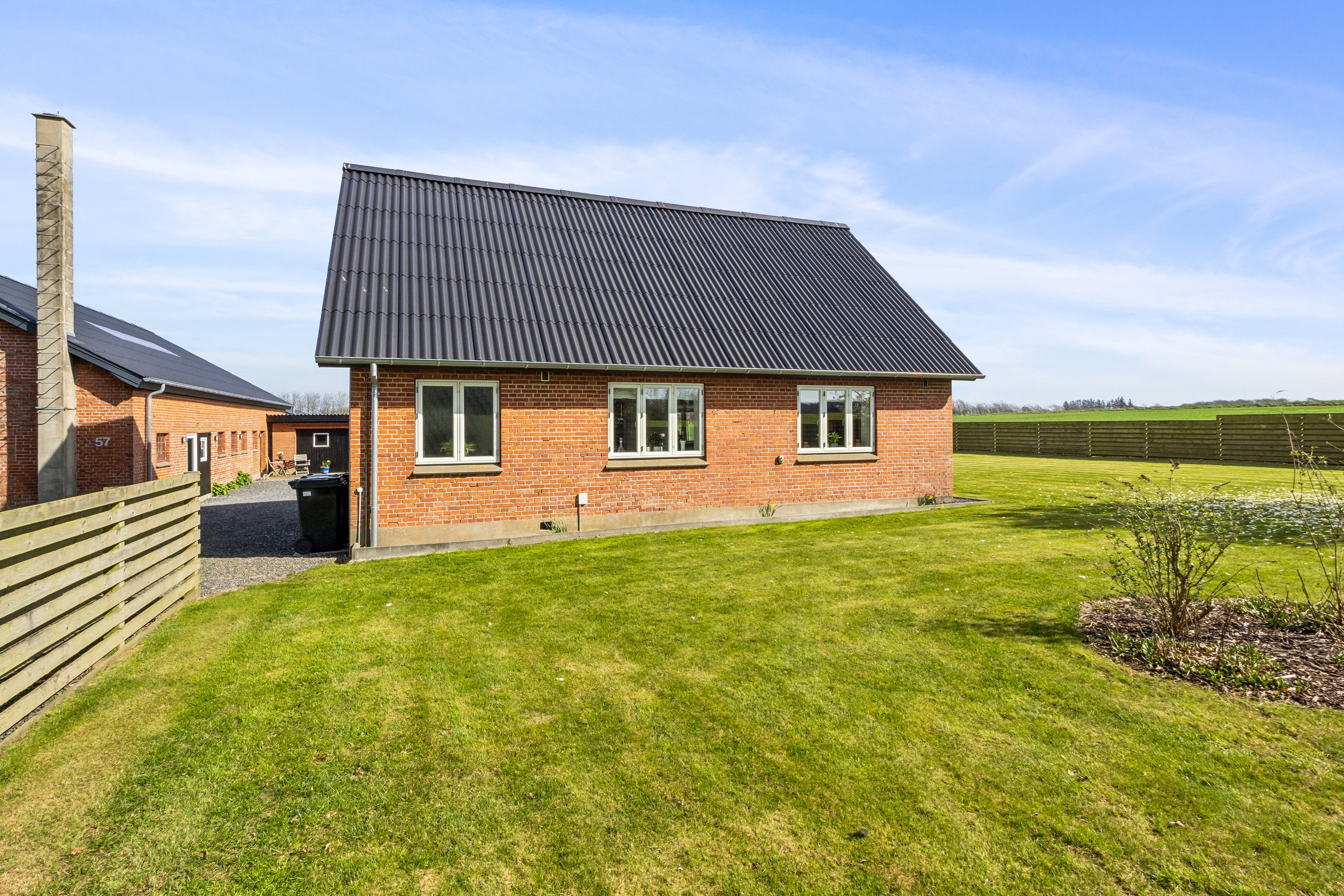 Fremhævet ejendom 1 billede i fuldskærmstilstand. Billede af Aakjærsvej 57, Ø. Lyby, 7870 Roslev