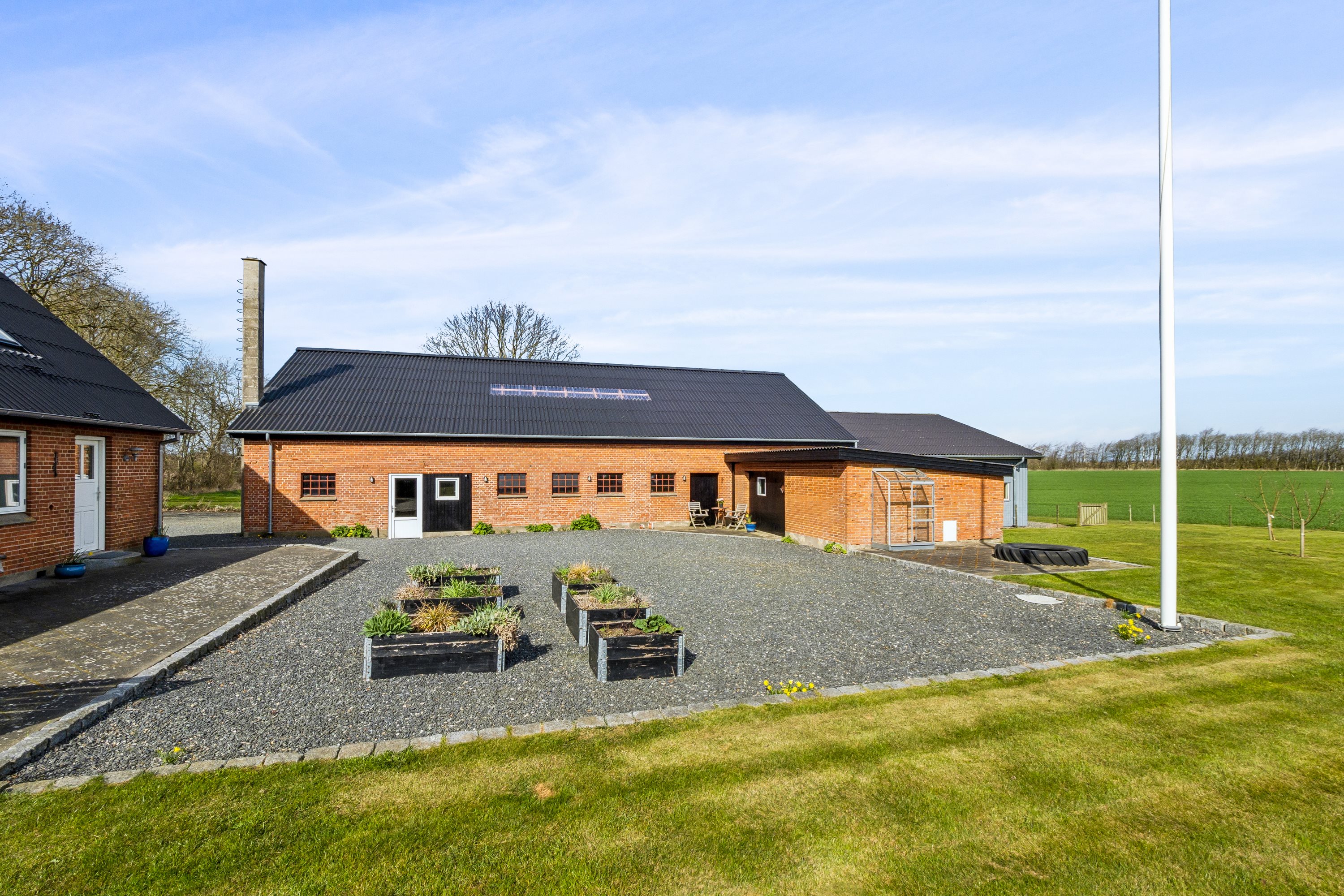 Fremhævet ejendom 1 billede i fuldskærmstilstand. Billede af Aakjærsvej 57, Ø. Lyby, 7870 Roslev