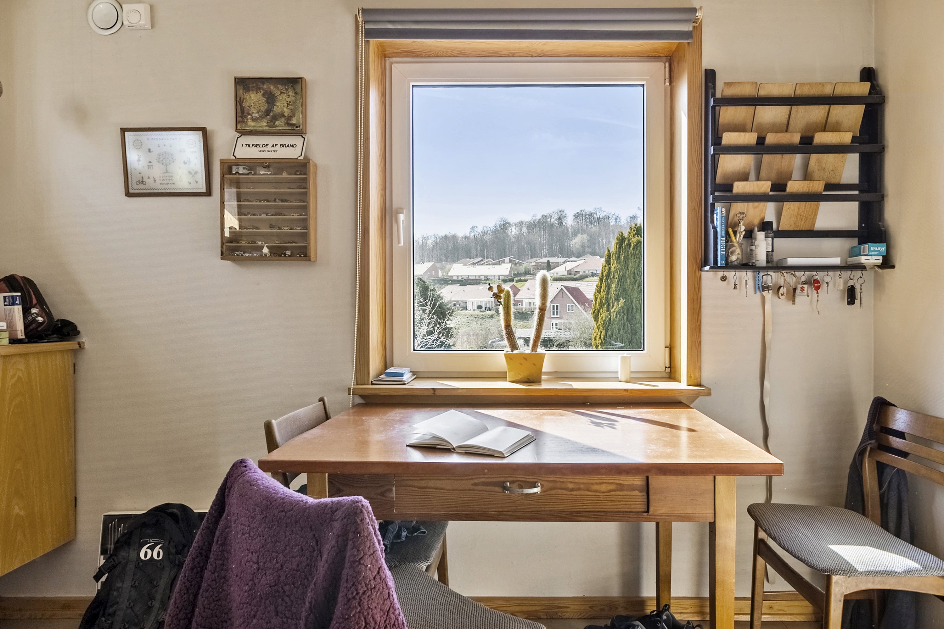 Fremhævet spisestue billede i fuldskærmstilstand. Billede af Lindbjerg 43, 6200 Aabenraa