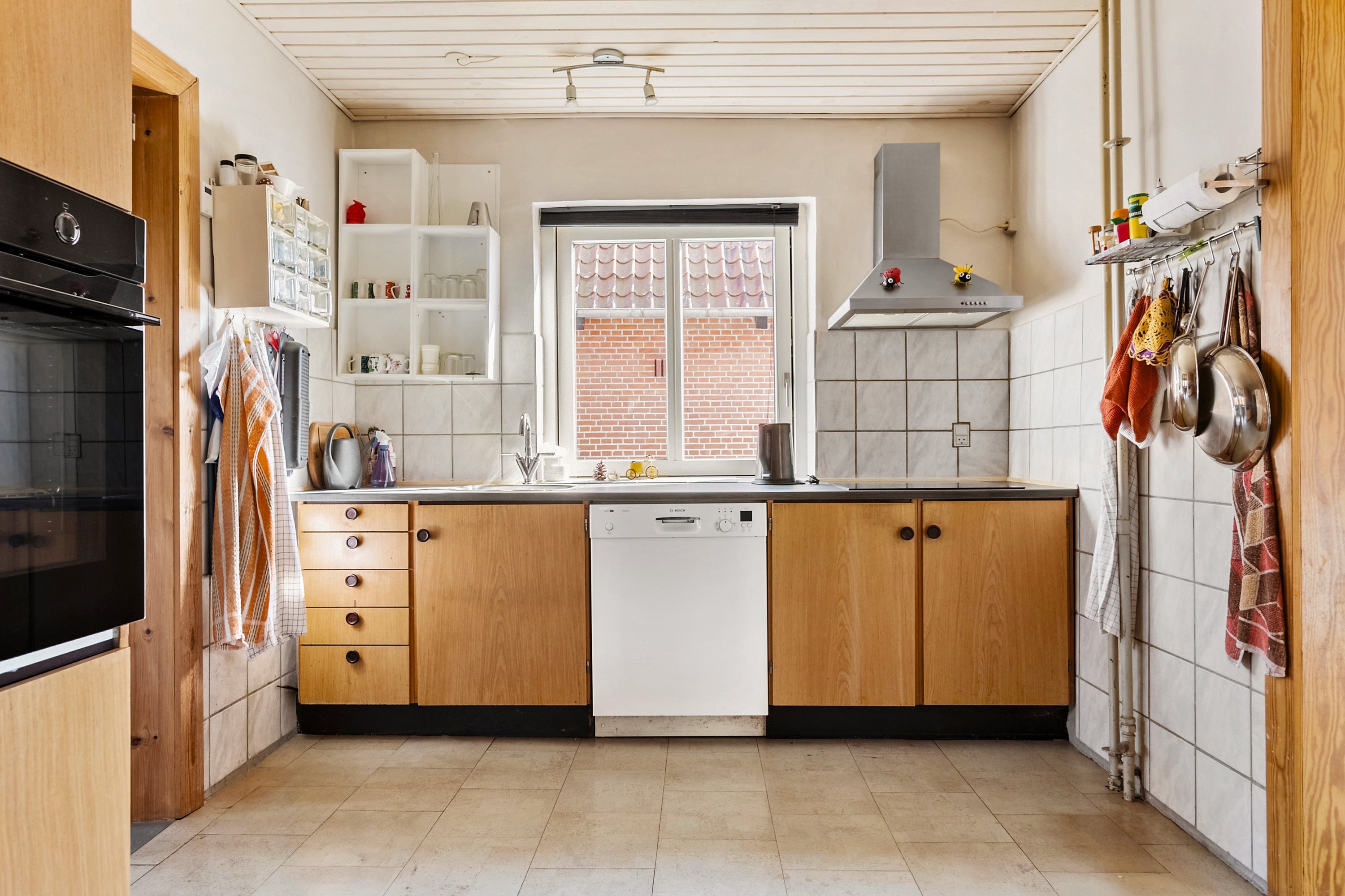 Fremhævet køkken billede i fuldskærmstilstand. Billede af Lindbjerg 43, 6200 Aabenraa