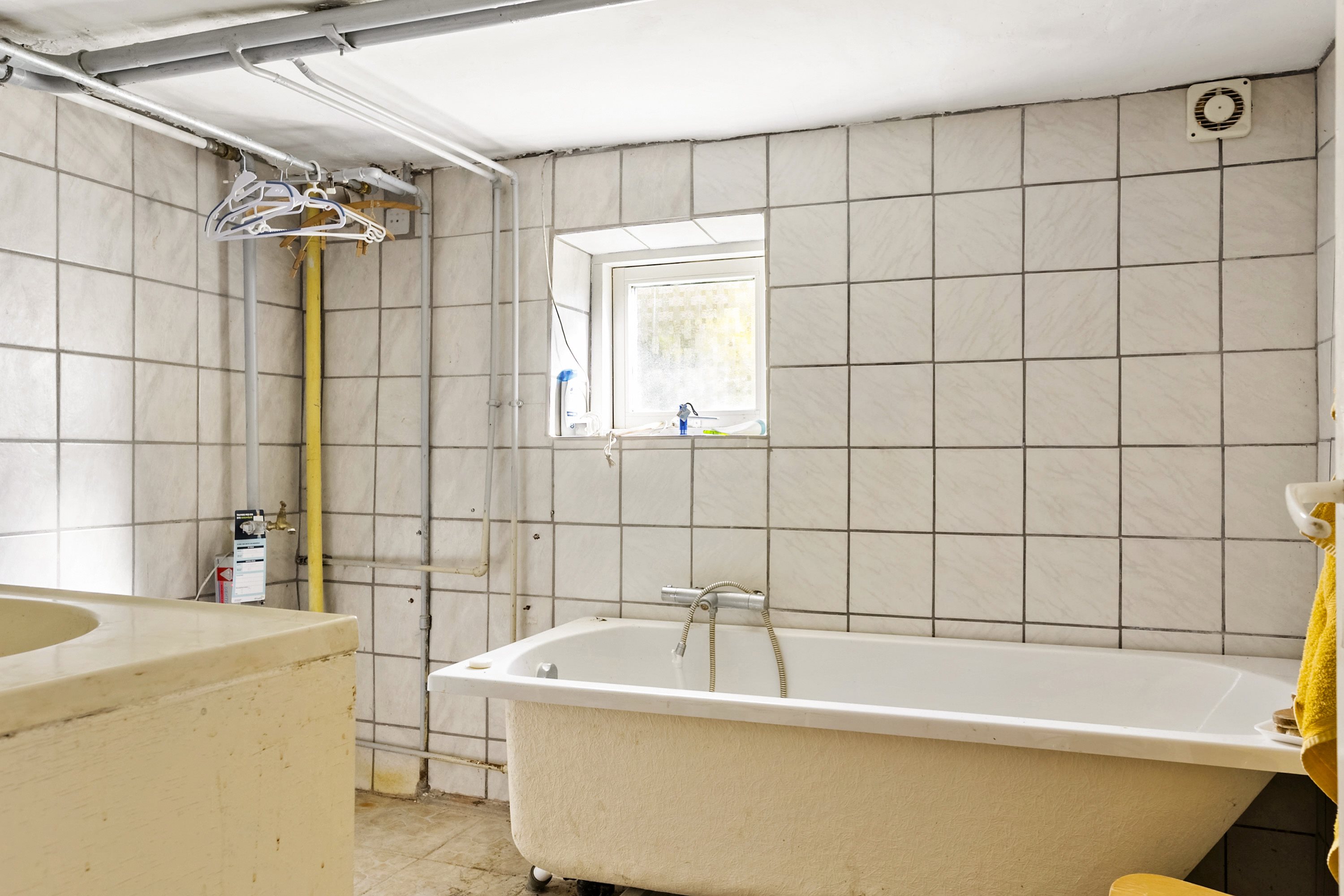 Fremhævet badeværelse billede i fuldskærmstilstand. Billede af Lindbjerg 43, 6200 Aabenraa