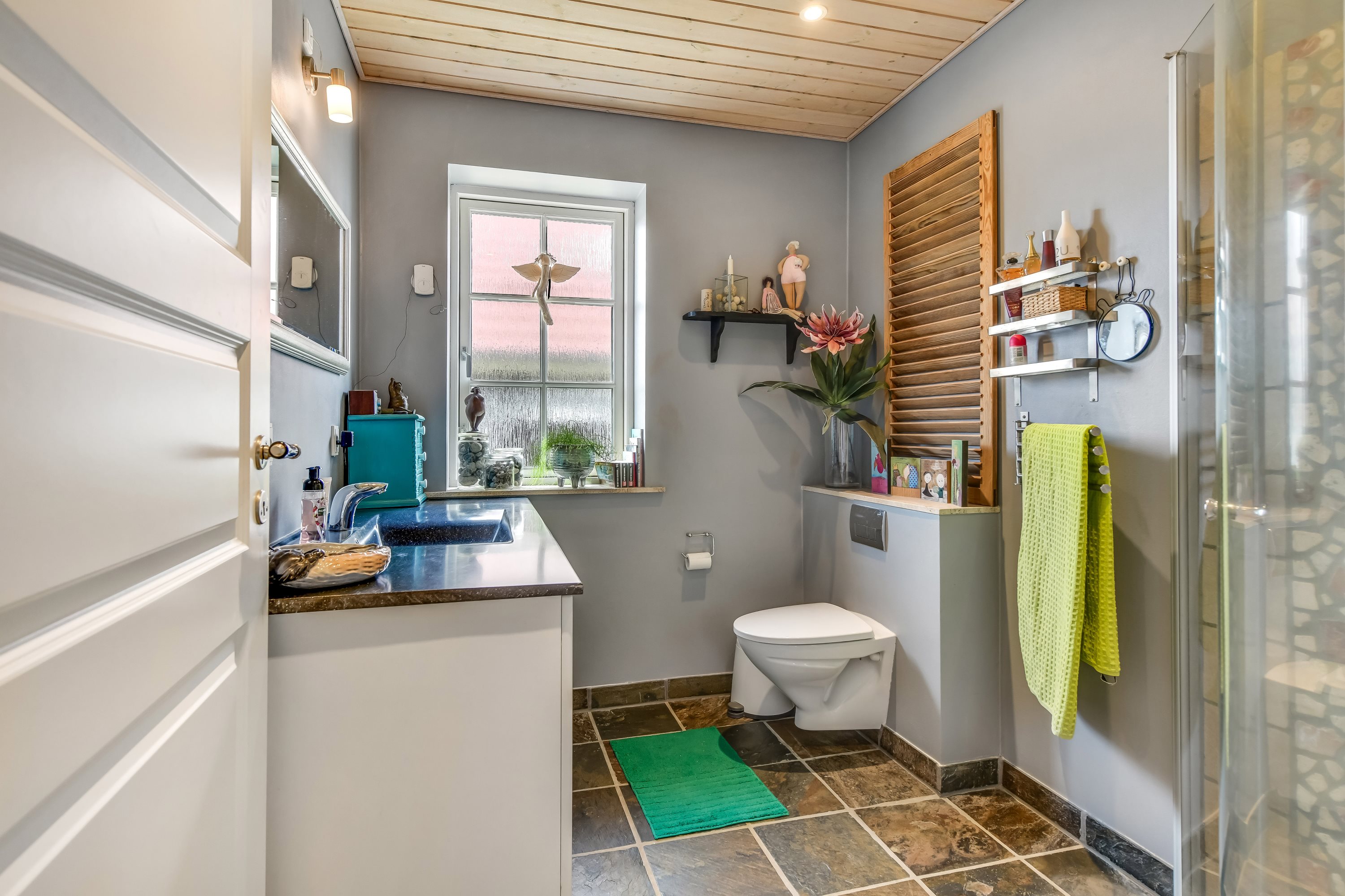 Fremhævet toilet billede i fuldskærmstilstand. Billede af Spelmanns Toft 11, 6720 Fanø