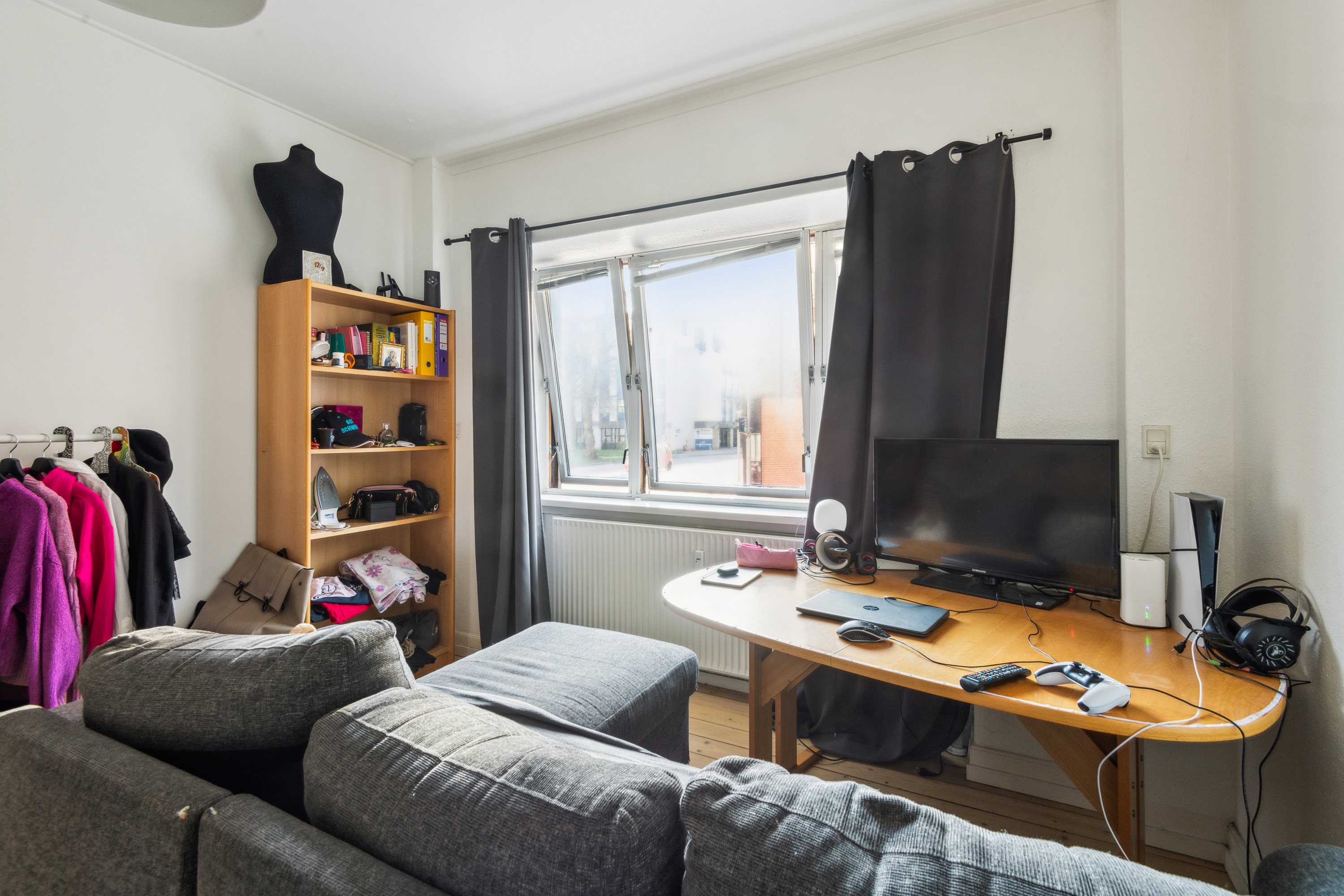 Fremhævet værelse billede i fuldskærmstilstand. Billede af Vesterbro 19A, st.. th., 9000 Aalborg