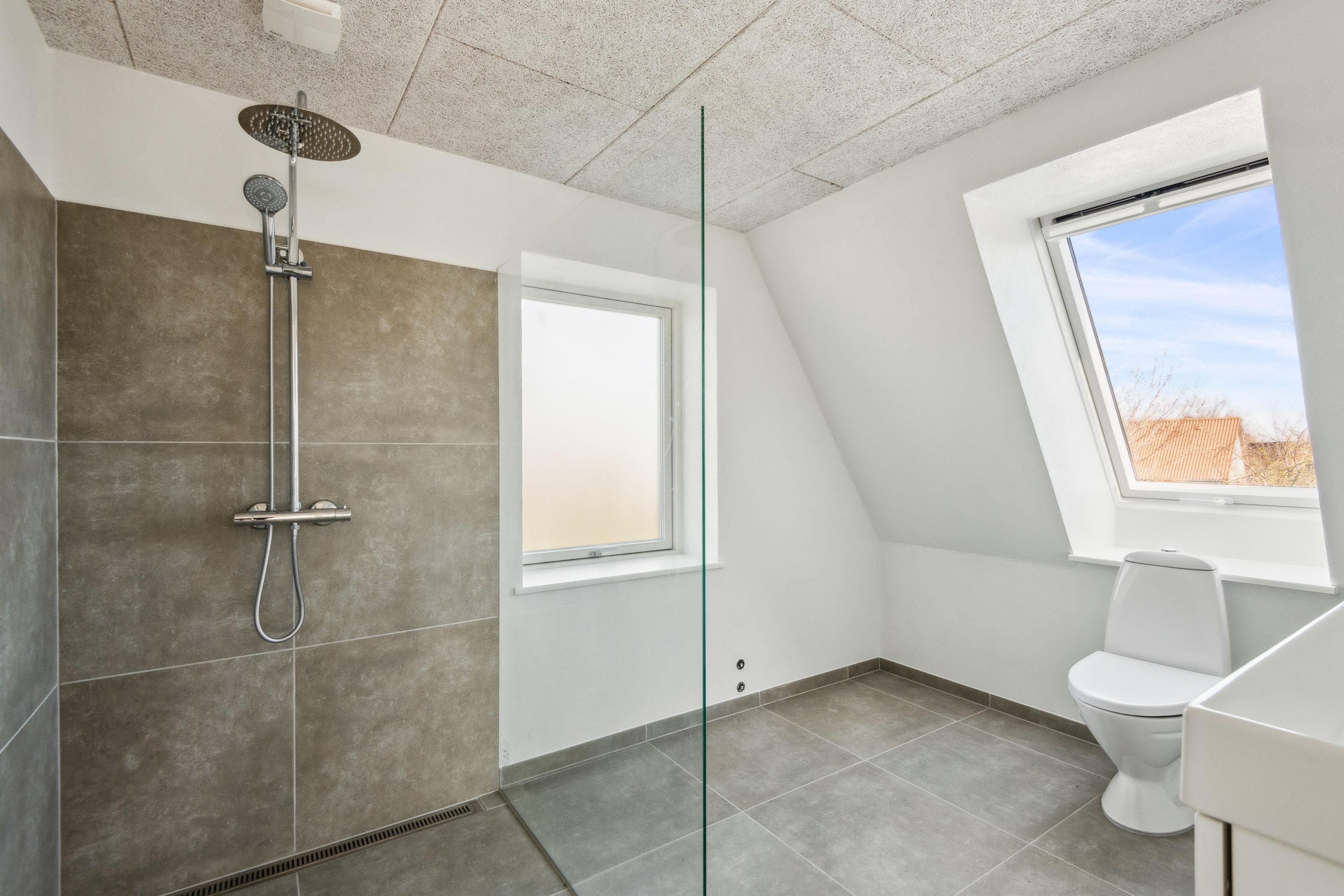 Fremhævet badeværelse billede i fuldskærmstilstand. Billede af Bagerstræde 8, Sebbersund, 9240 Nibe