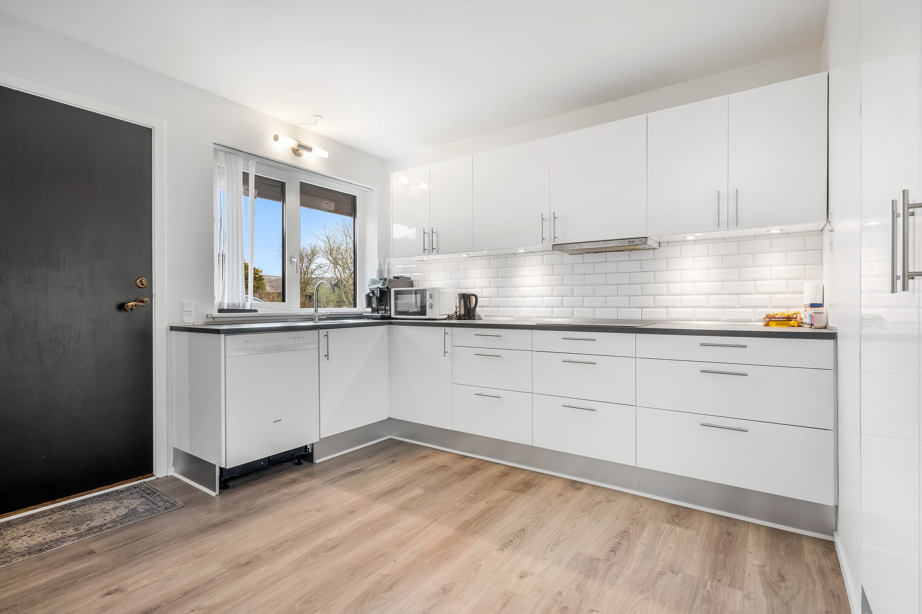 Miniaturebillede 1: køkken. Billede af P O Pedersens Vej 41, 7500 Holstebro