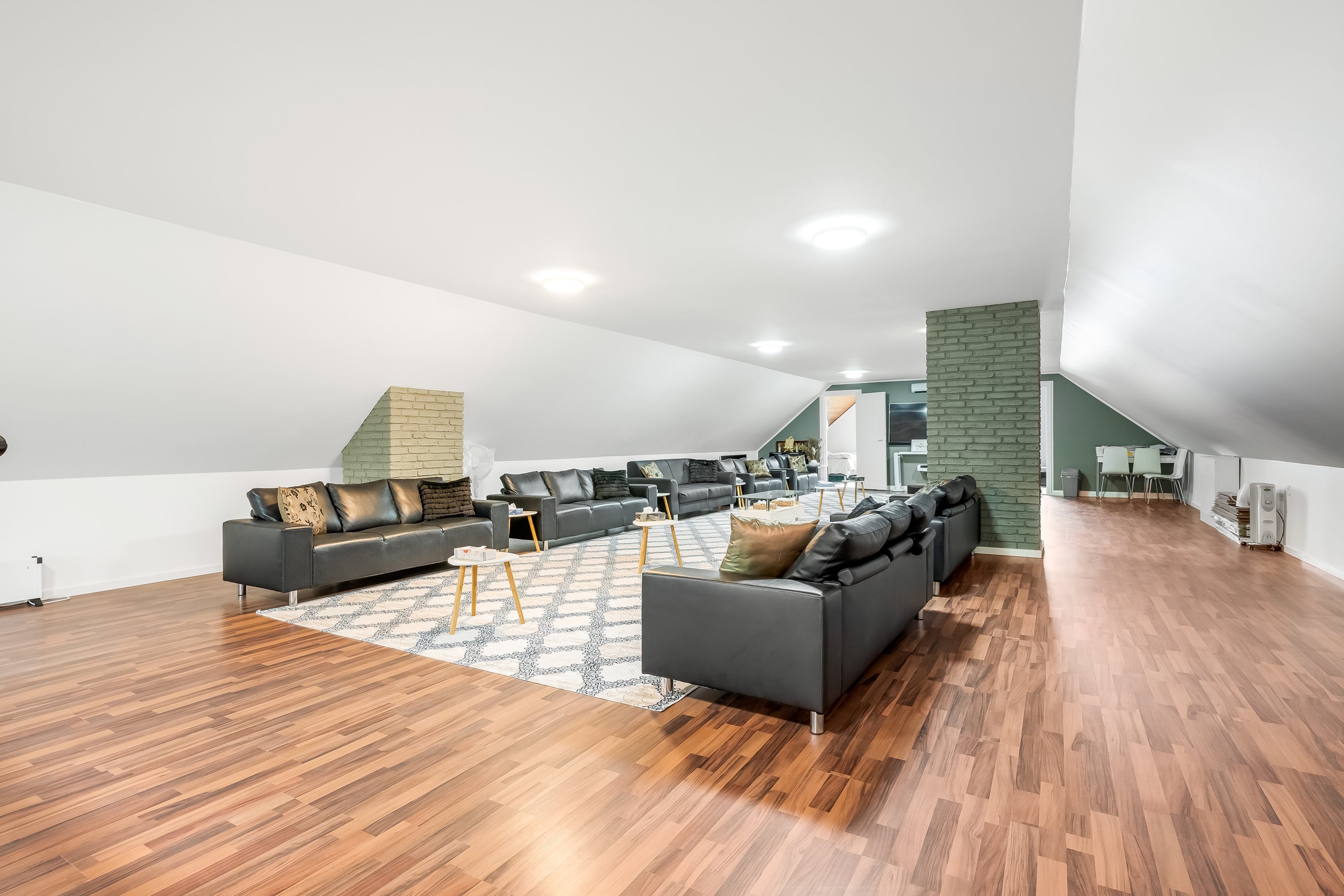 Fremhævet andet billede i fuldskærmstilstand. Billede af P O Pedersens Vej 41, 7500 Holstebro