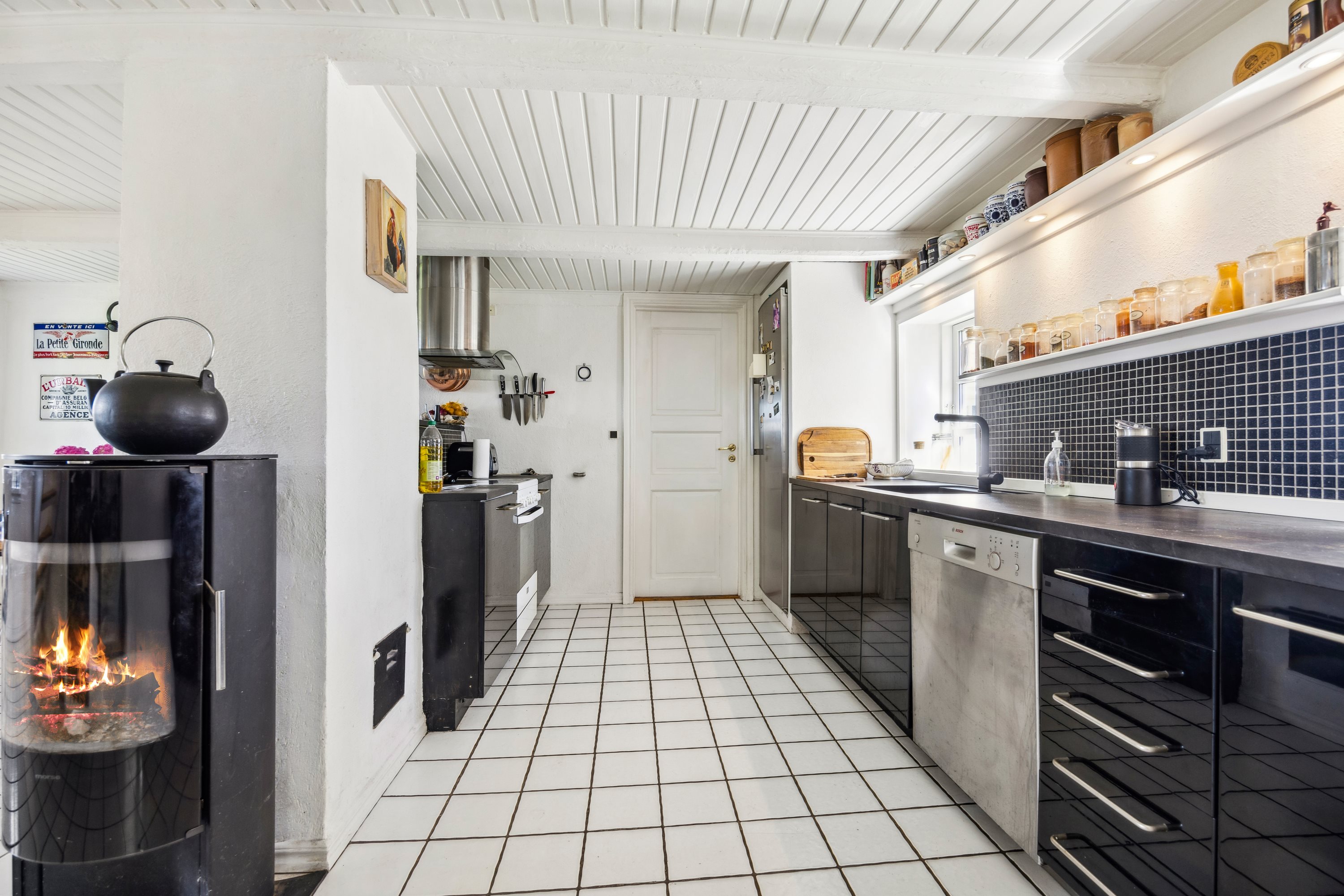 Fremhævet køkken billede i fuldskærmstilstand. Billede af Rørholtvej 72, Ulsted, 9370 Hals