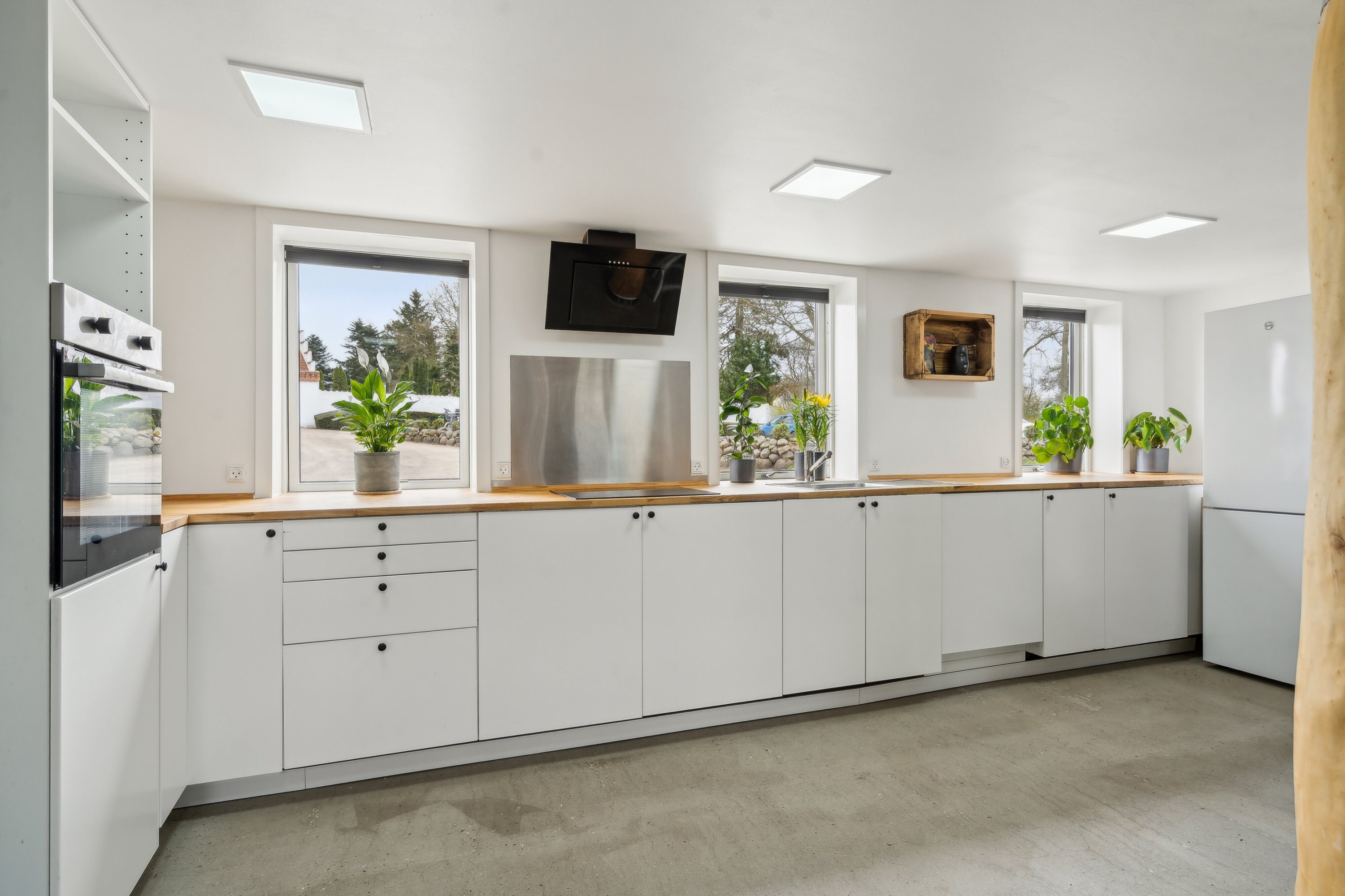 Fremhævet køkken billede i fuldskærmstilstand. Billede af Kirkevej 1, Særslev, 5471 Søndersø