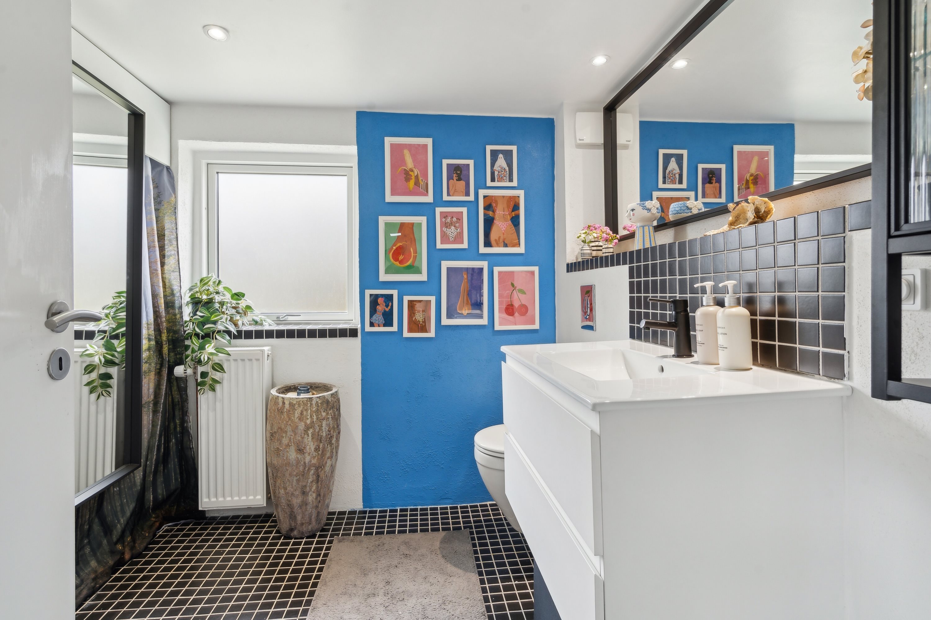 Fremhævet badeværelse billede i fuldskærmstilstand. Billede af Kirkevej 1, Særslev, 5471 Søndersø