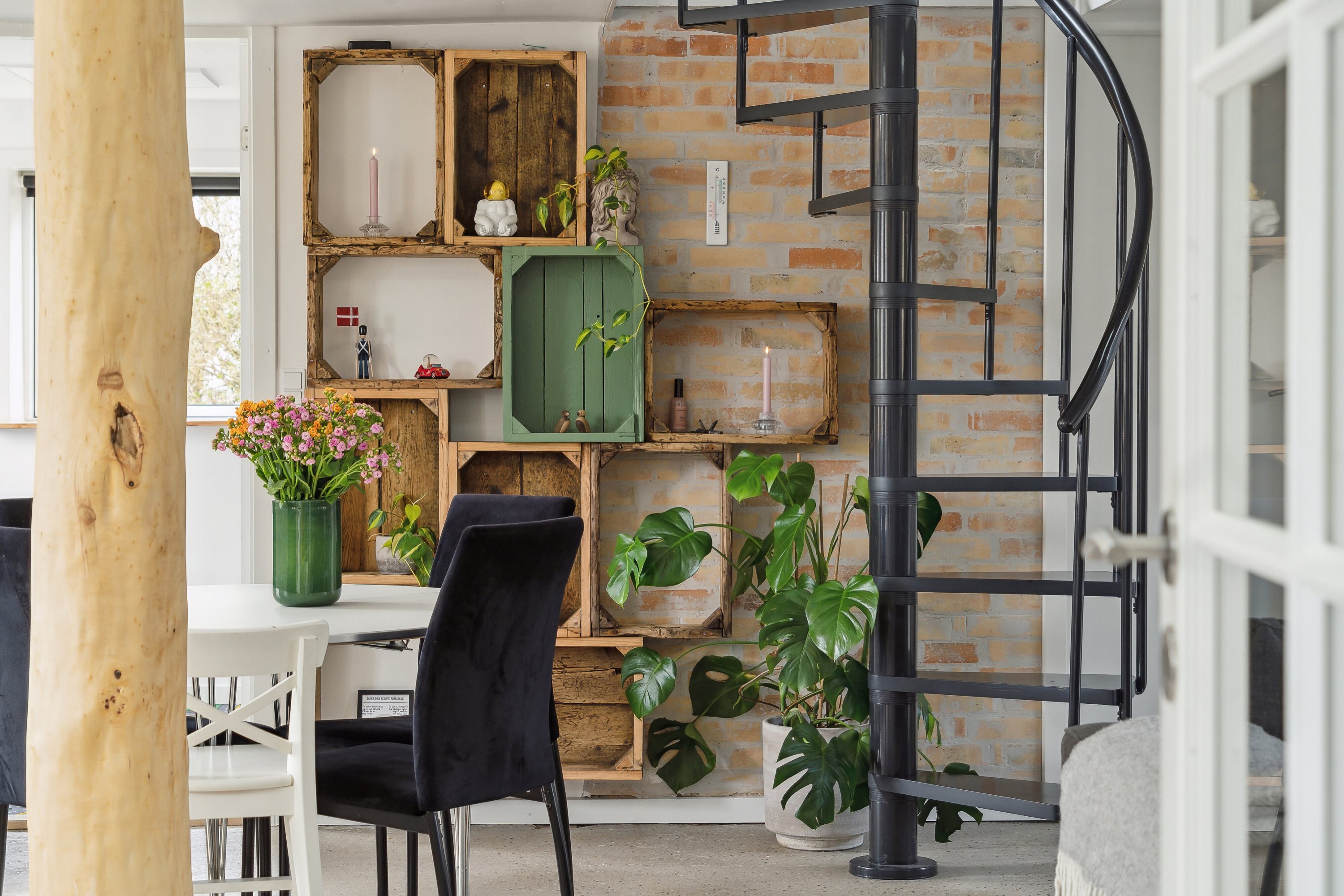 Fremhævet spisestue billede i fuldskærmstilstand. Billede af Kirkevej 1, Særslev, 5471 Søndersø