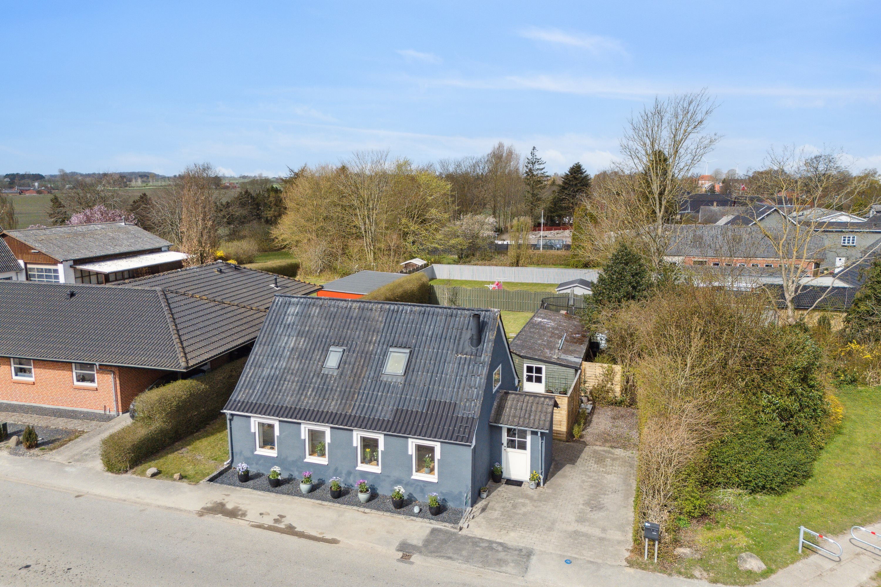 Fremhævet set fra vejen billede i fuldskærmstilstand. Billede af Kirkevej 1, Særslev, 5471 Søndersø