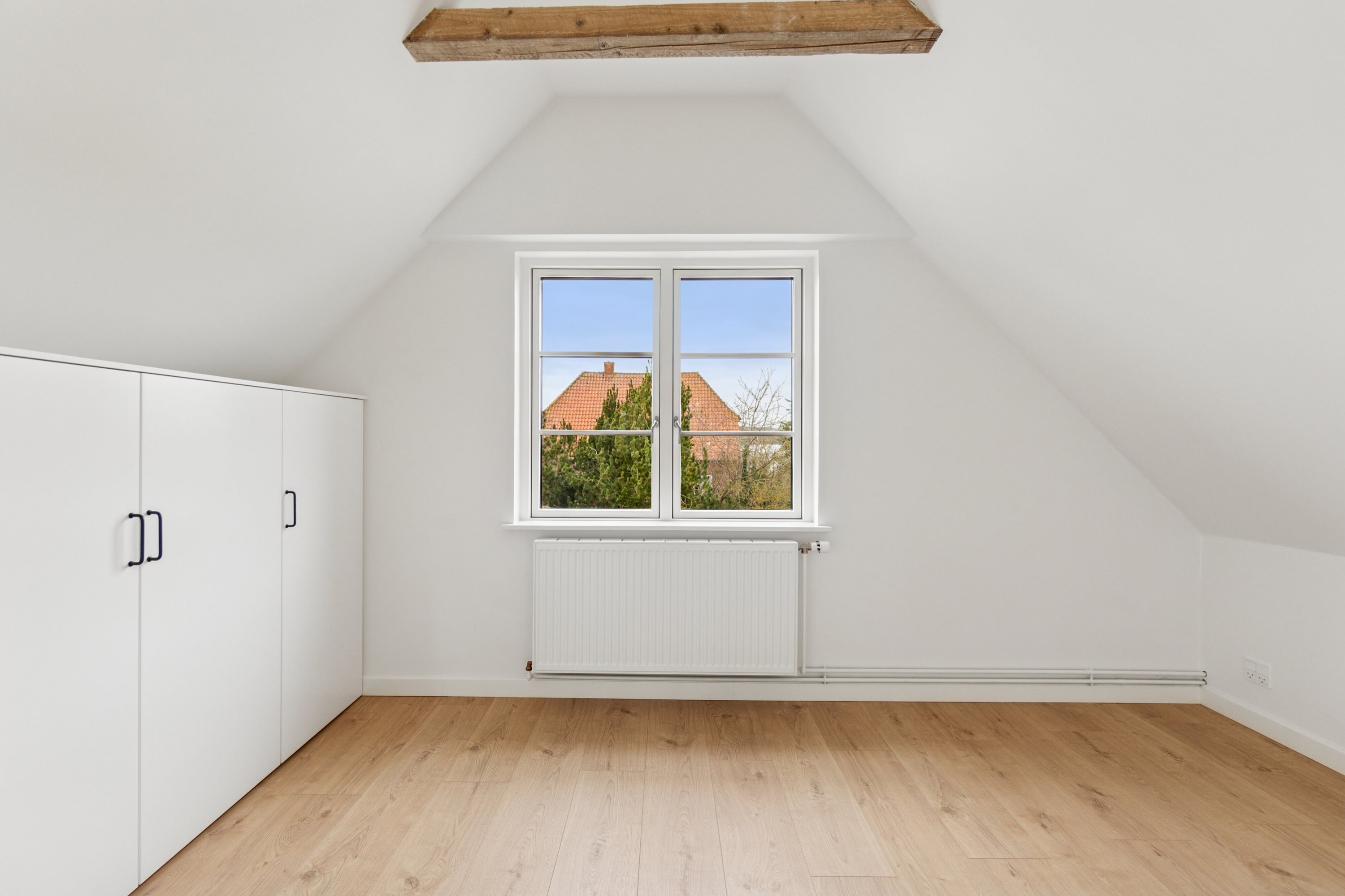 Fremhævet soveværelse billede i fuldskærmstilstand. Billede af Bülowsvej 15, 4230 Skælskør