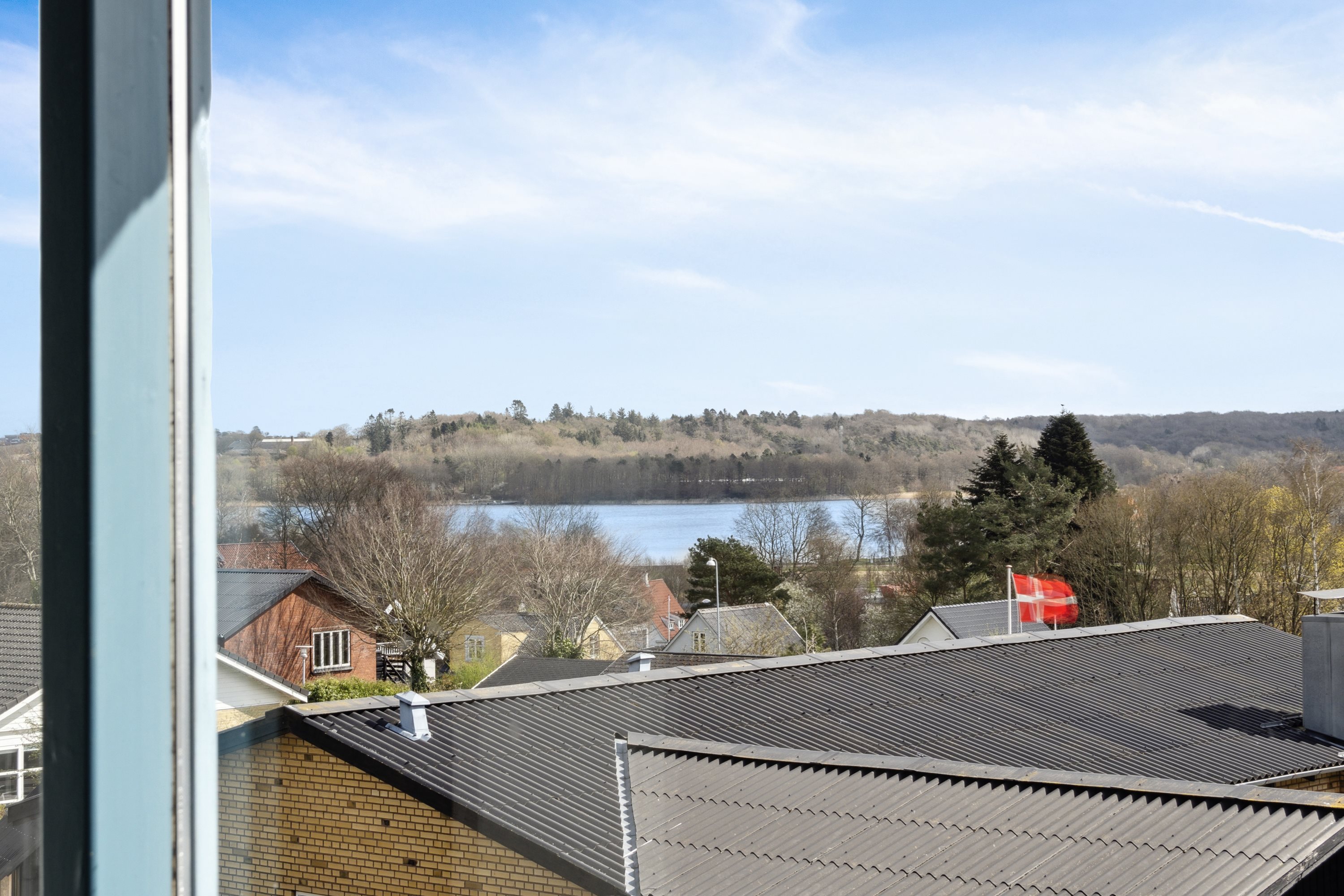 Fremhævet udsigt billede i fuldskærmstilstand. Billede af Gyvelvej 2, 8800 Viborg