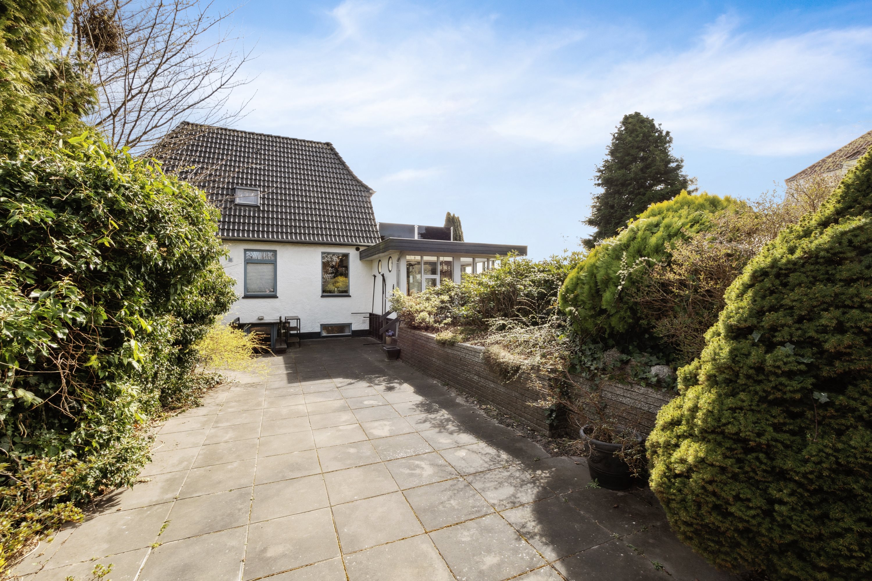 Fremhævet ejendom 1 billede i fuldskærmstilstand. Billede af Gyvelvej 2, 8800 Viborg