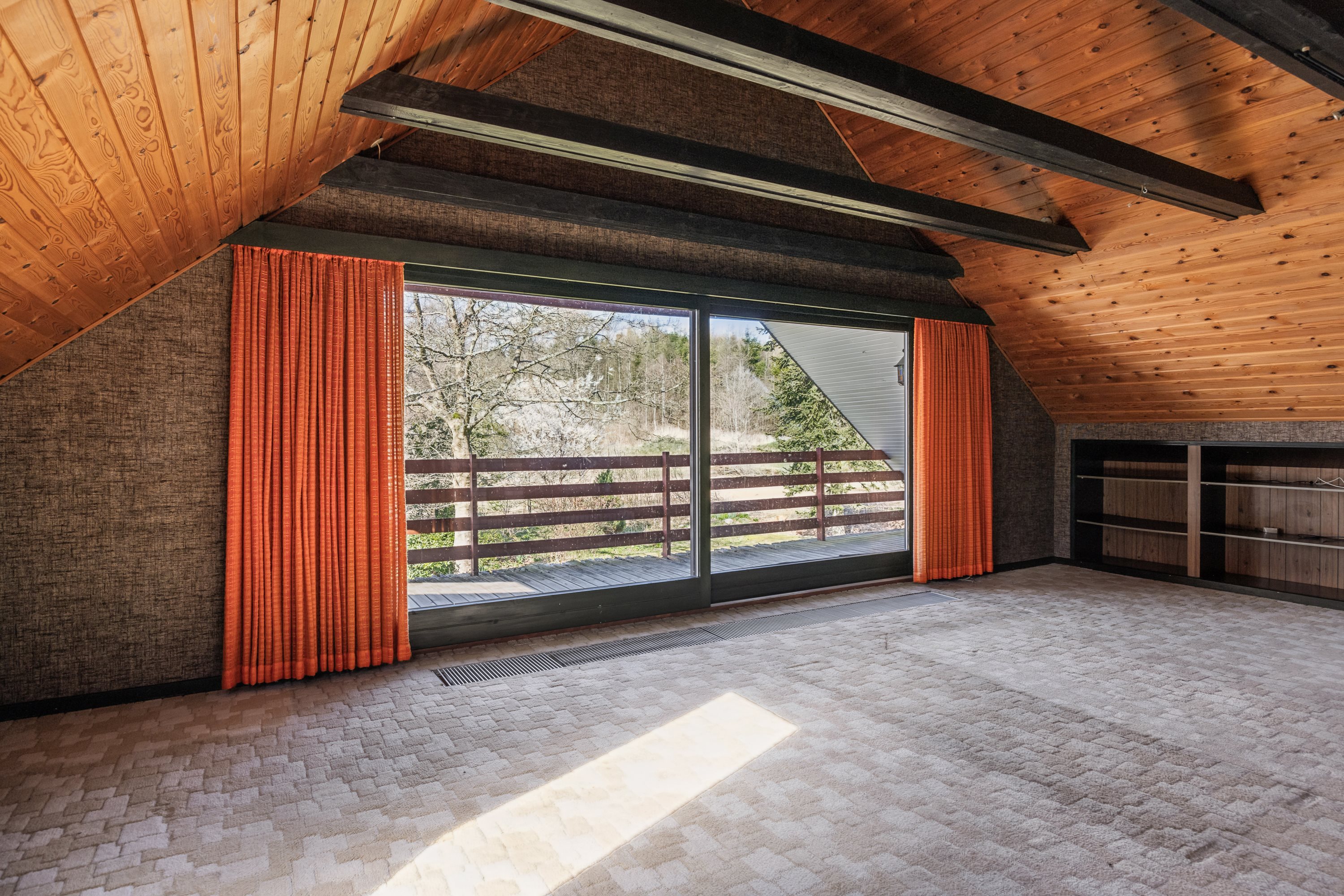 Fremhævet stue billede i fuldskærmstilstand. Billede af Gl Fjellerupvej 21, Rygårde, 8961 Allingåbro