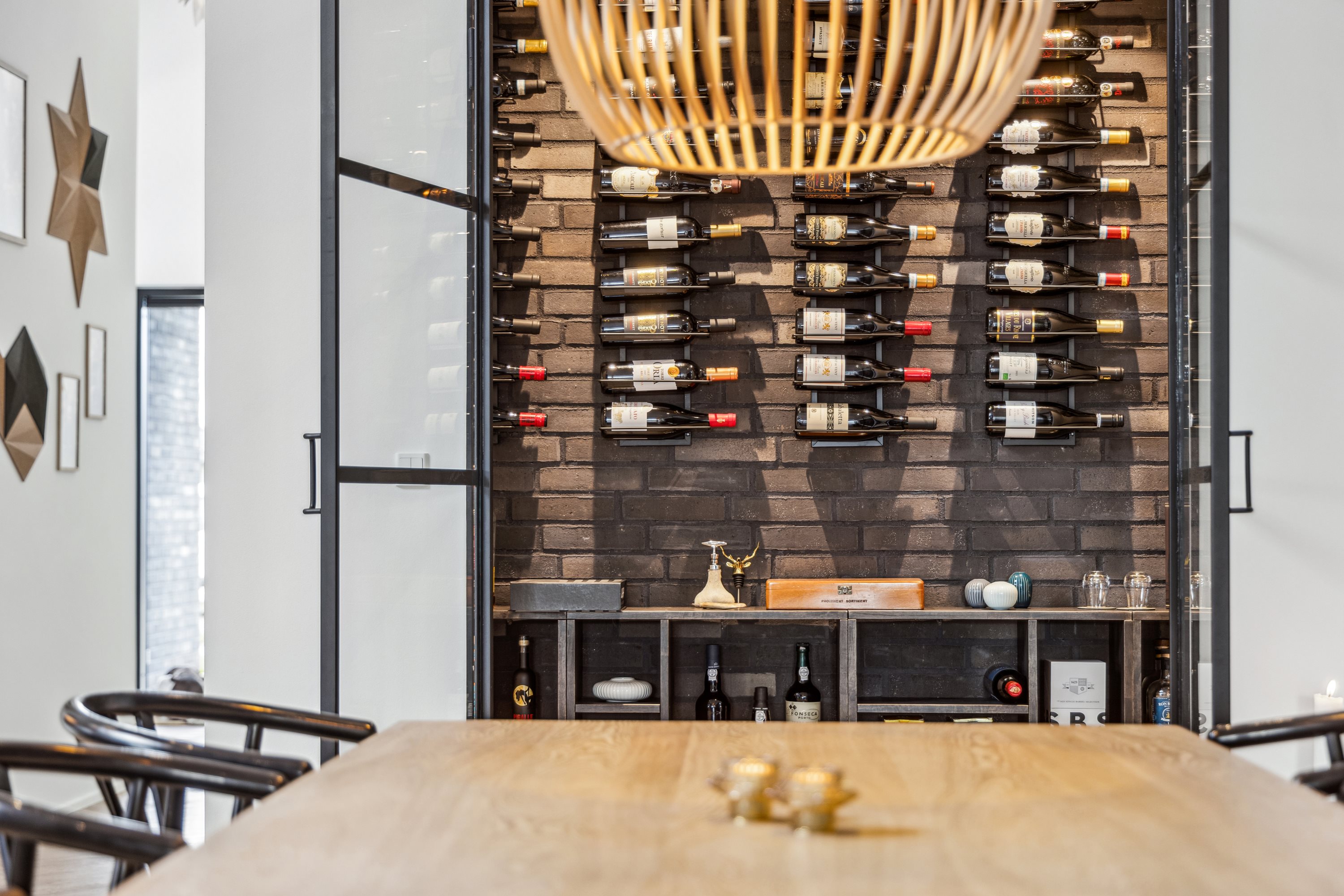 Fremhævet spisestue billede i fuldskærmstilstand. Billede af Solhvervs Alle 5, 9440 Aabybro