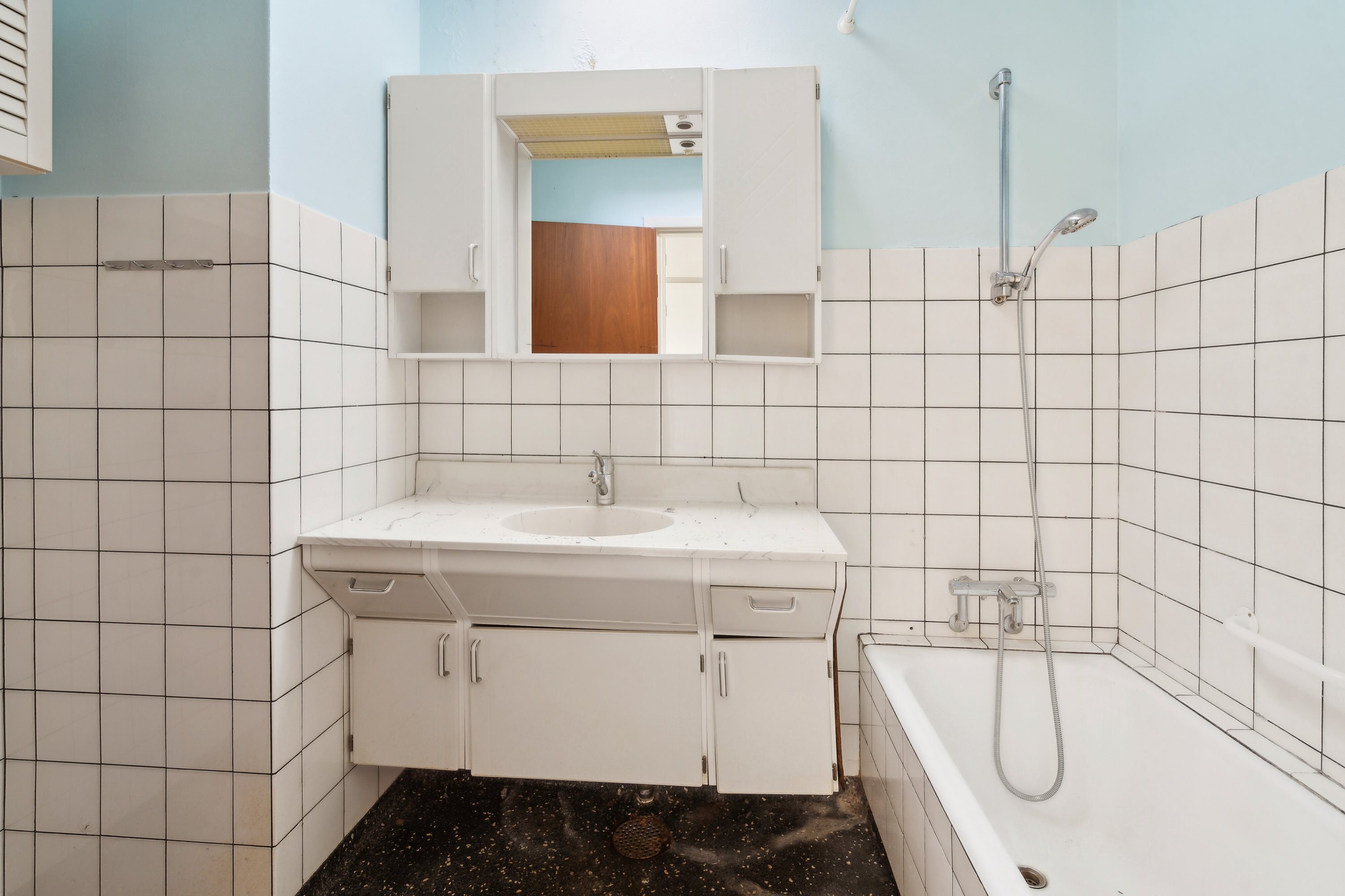 Fremhævet badeværelse billede i fuldskærmstilstand. Billede af Udlodgyden 17, Davinde, 5220 Odense SØ