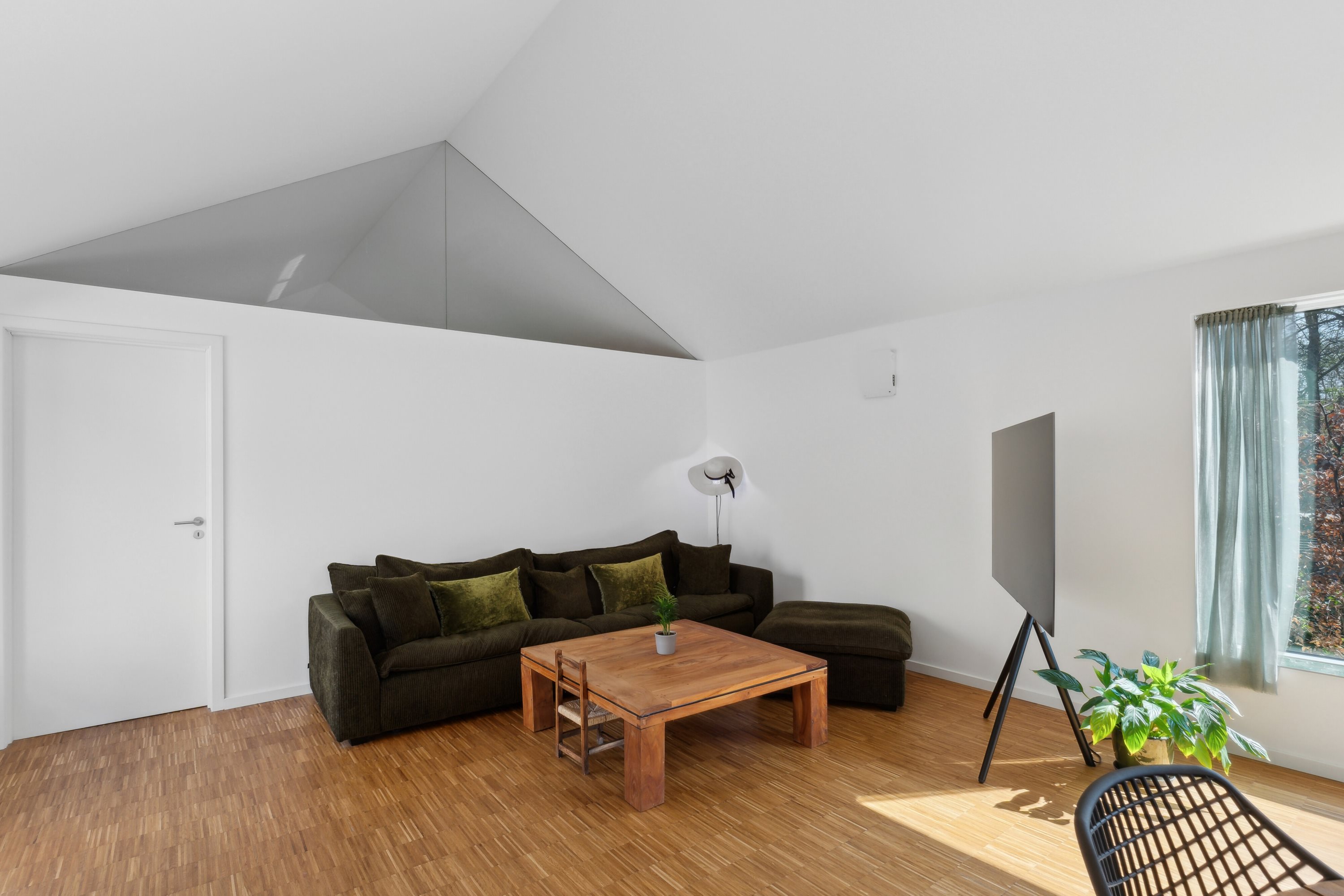 Fremhævet stue billede i fuldskærmstilstand. Billede af Borrekrattet 4, 2800 Kongens Lyngby