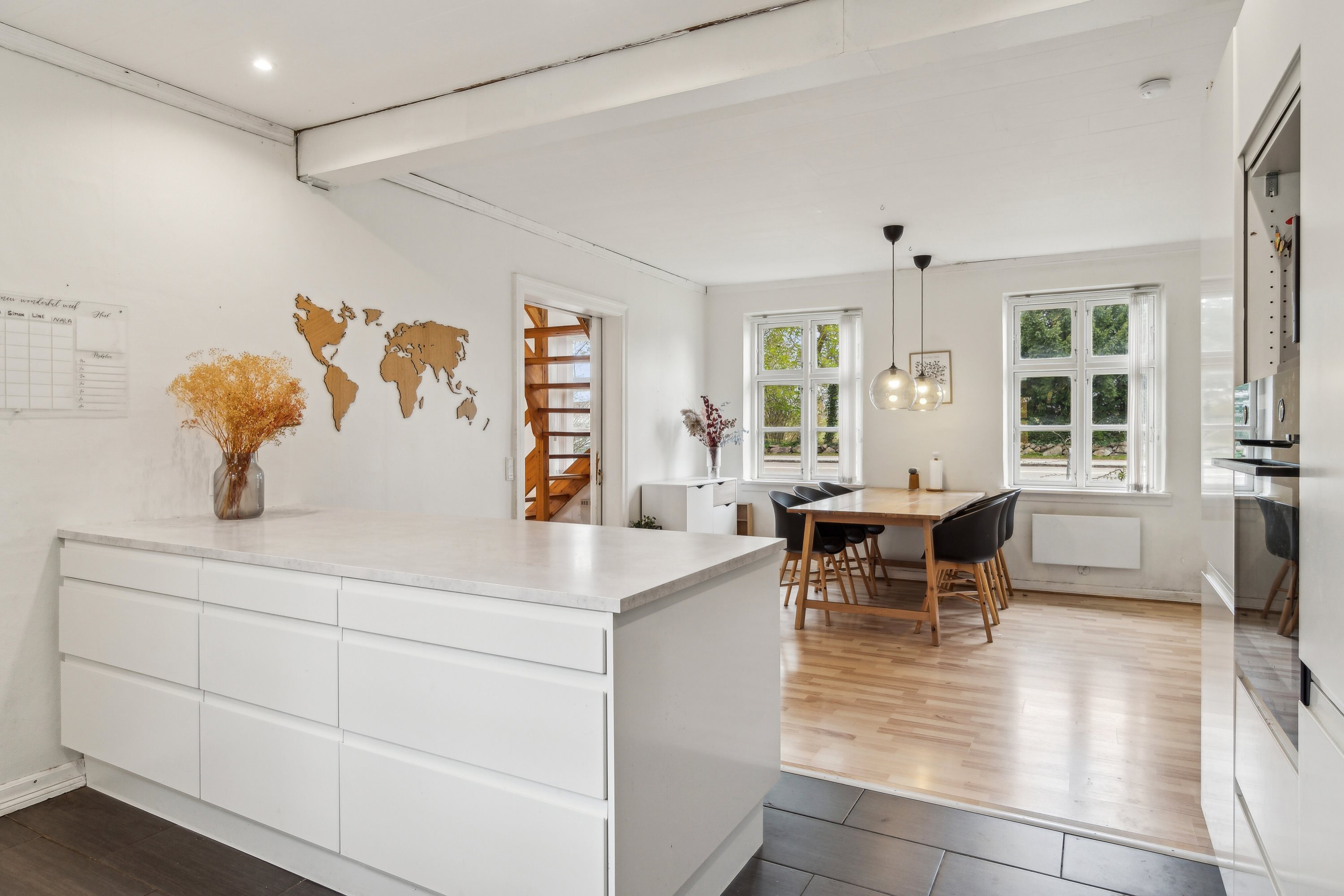 Fremhævet spisestue billede i fuldskærmstilstand. Billede af Roskildevej 301, Kongstrup, 4390 Vipperød