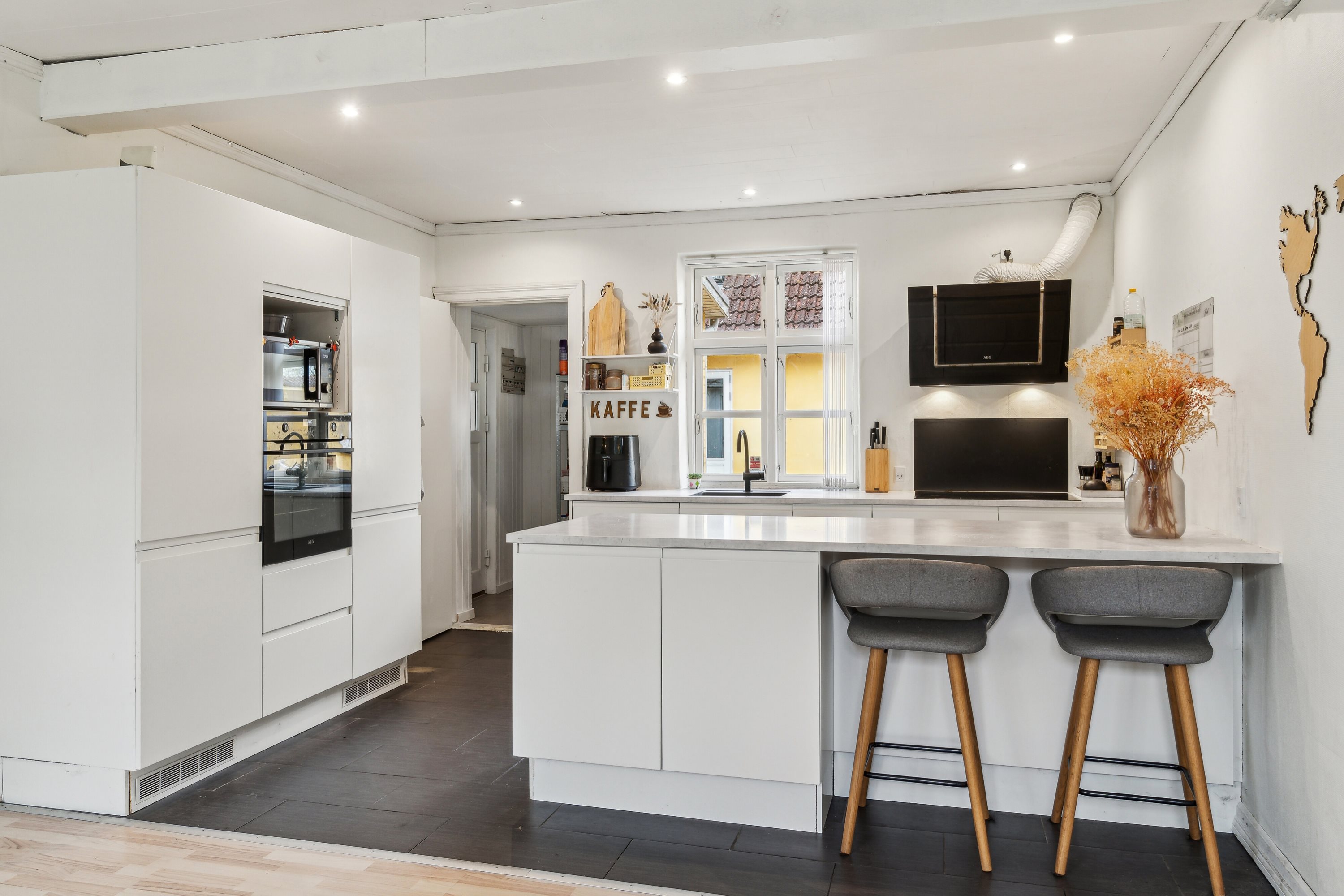 Fremhævet køkken billede i fuldskærmstilstand. Billede af Roskildevej 301, Kongstrup, 4390 Vipperød