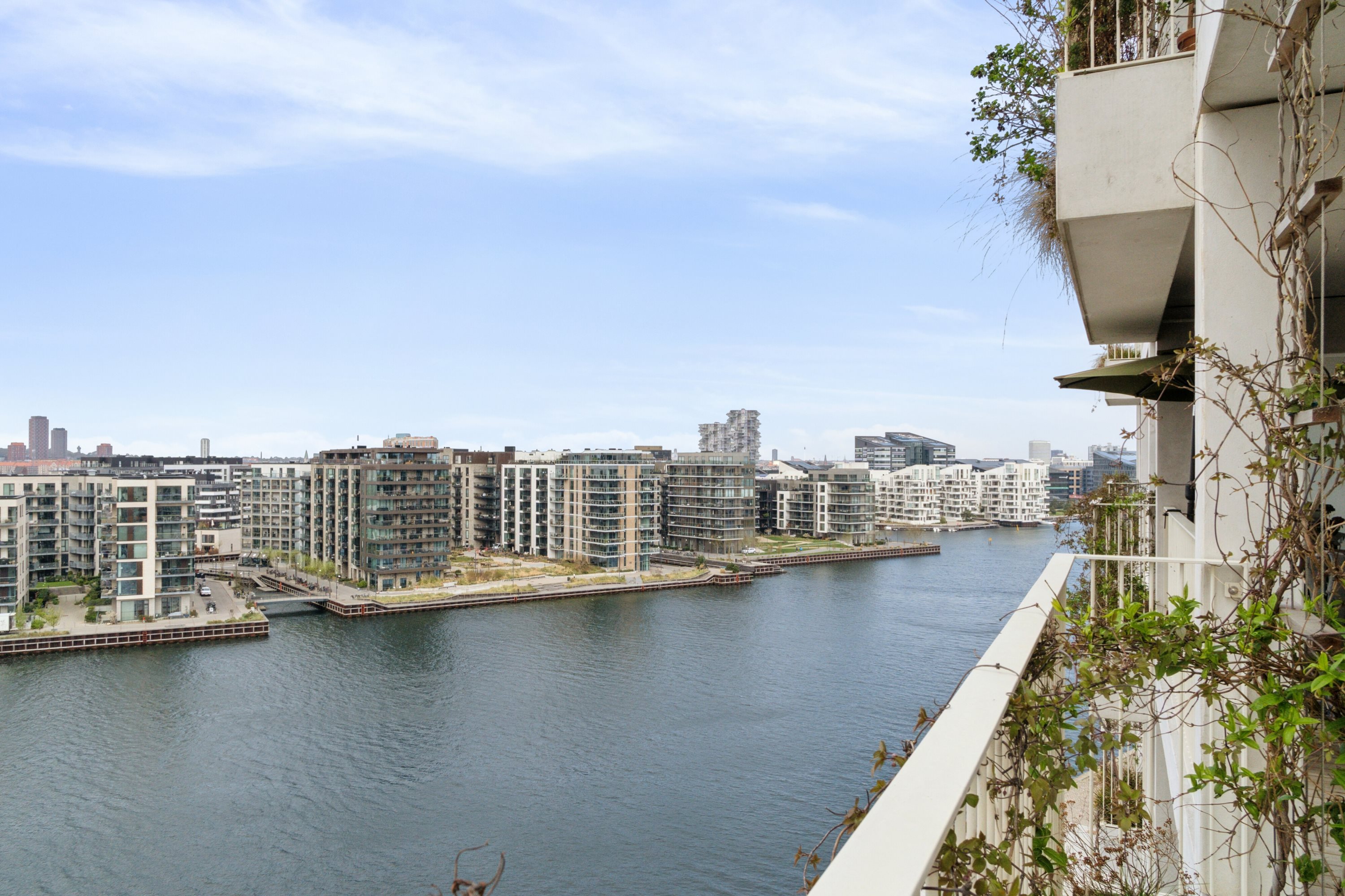 Miniaturebillede 1: altan. Billede af Islands Brygge 76, 8. 4., 2300 København S