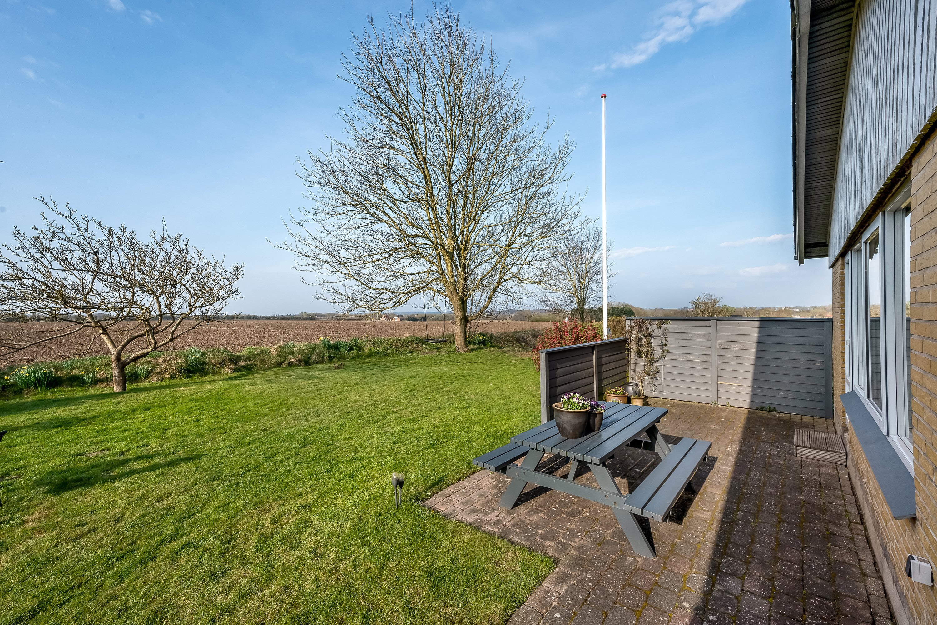 Fremhævet udsigt billede i fuldskærmstilstand. Billede af Dyssevænget 32, Sædding, 6900 Skjern