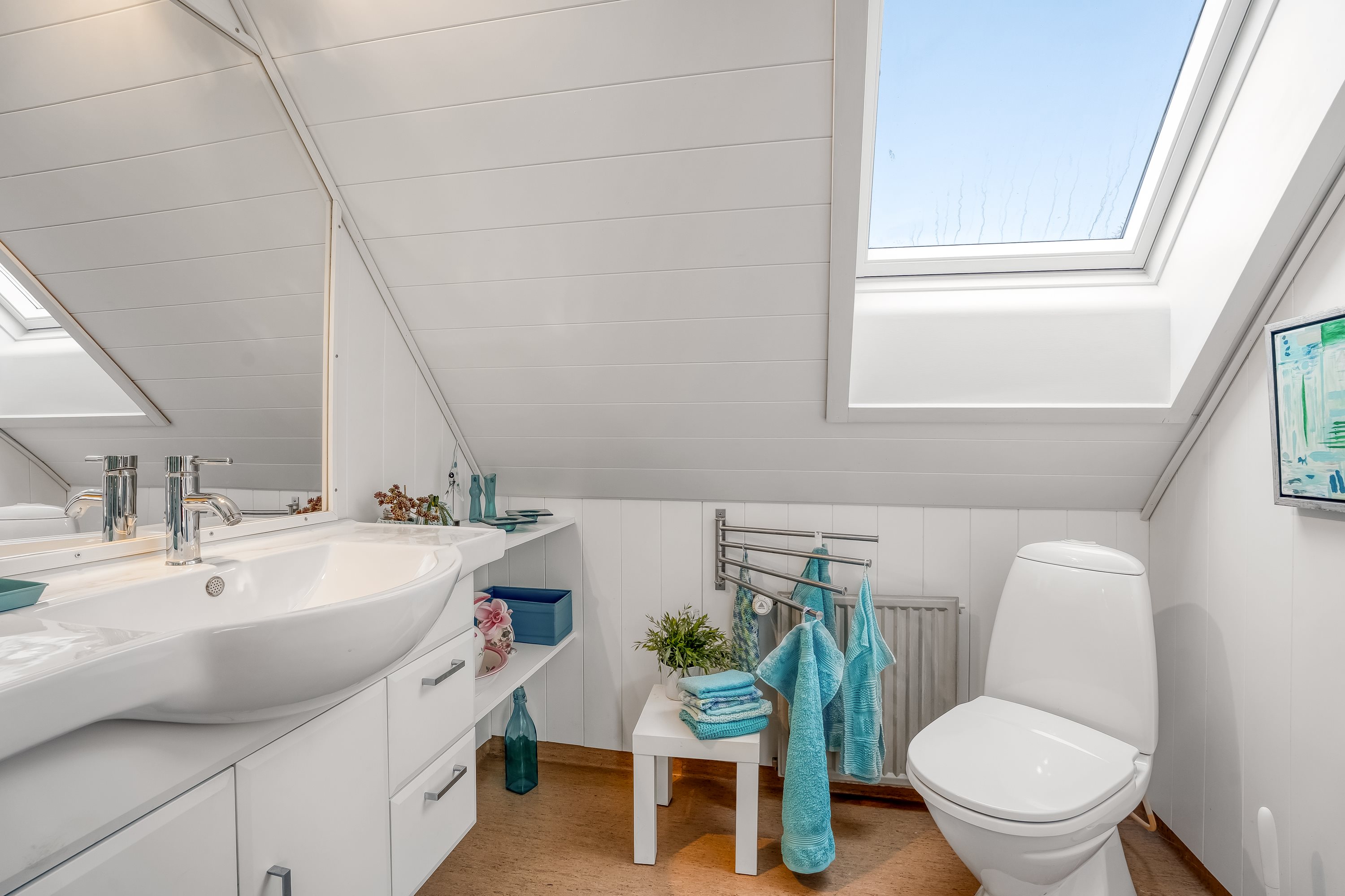 Fremhævet badeværelse billede i fuldskærmstilstand. Billede af Blansmosevej 9, 4952 Stokkemarke