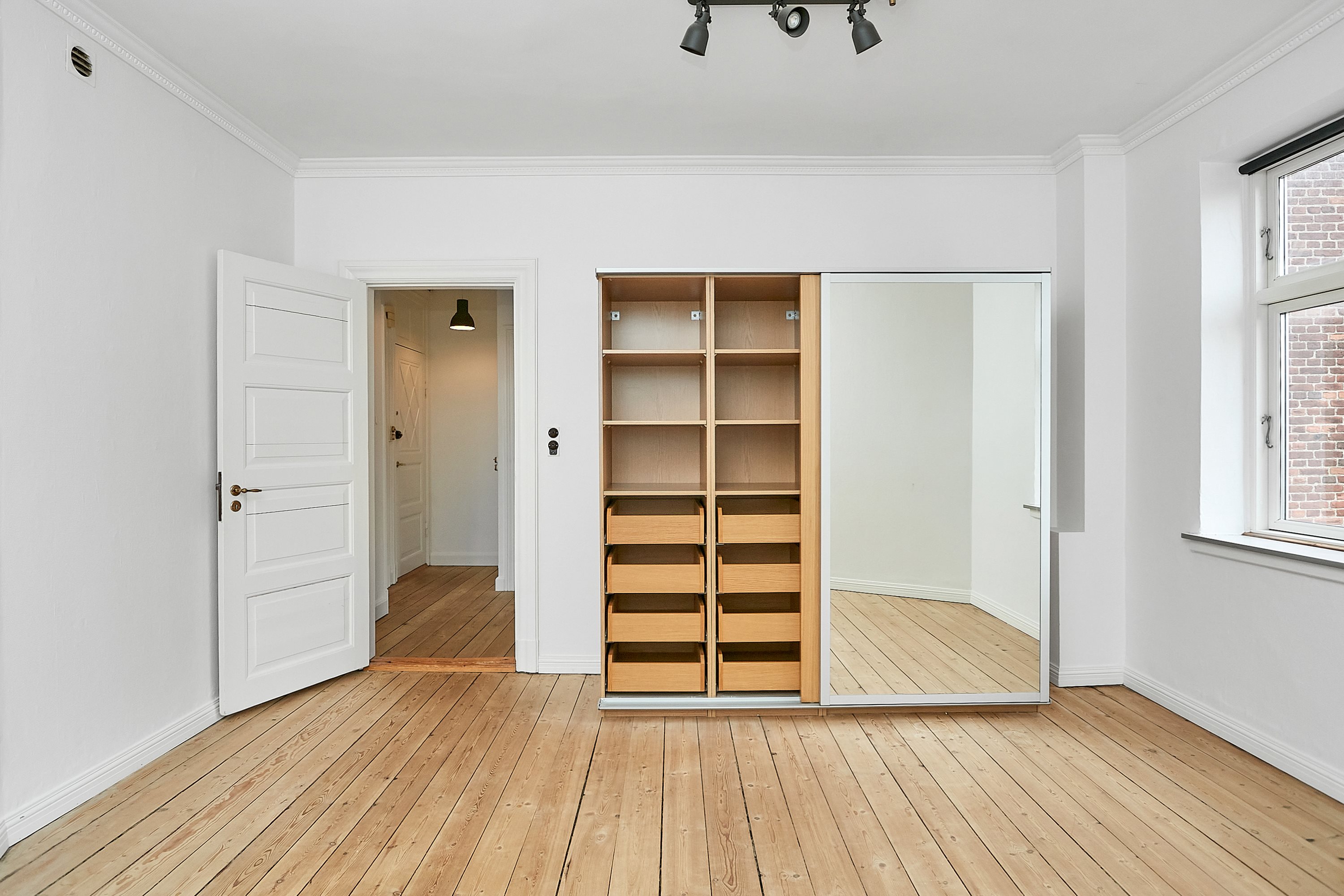 Fremhævet  billede i fuldskærmstilstand. Billede af Fabrikvej 18, 2. th., 8700 Horsens