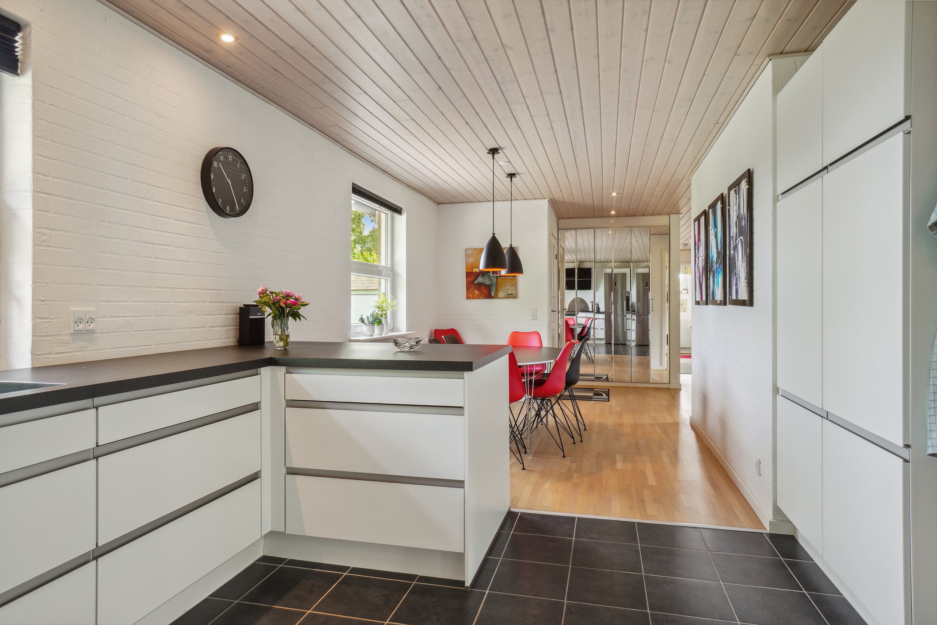 Fremhævet andet billede i fuldskærmstilstand. Billede af Dalstrøget 9, 9240 Nibe