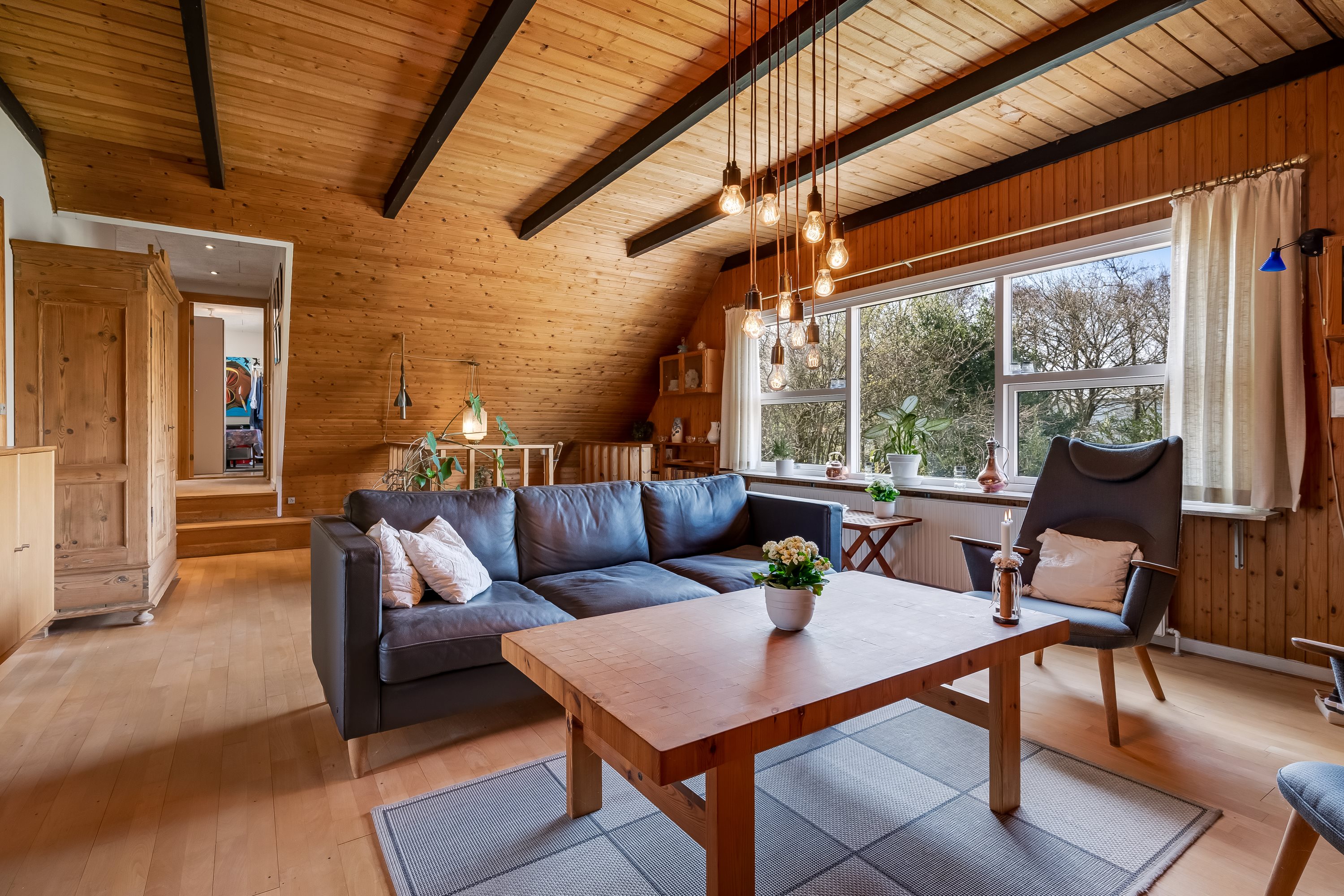 Fremhævet stue billede i fuldskærmstilstand. Billede af Rolighedsvej 8, 7620 Lemvig