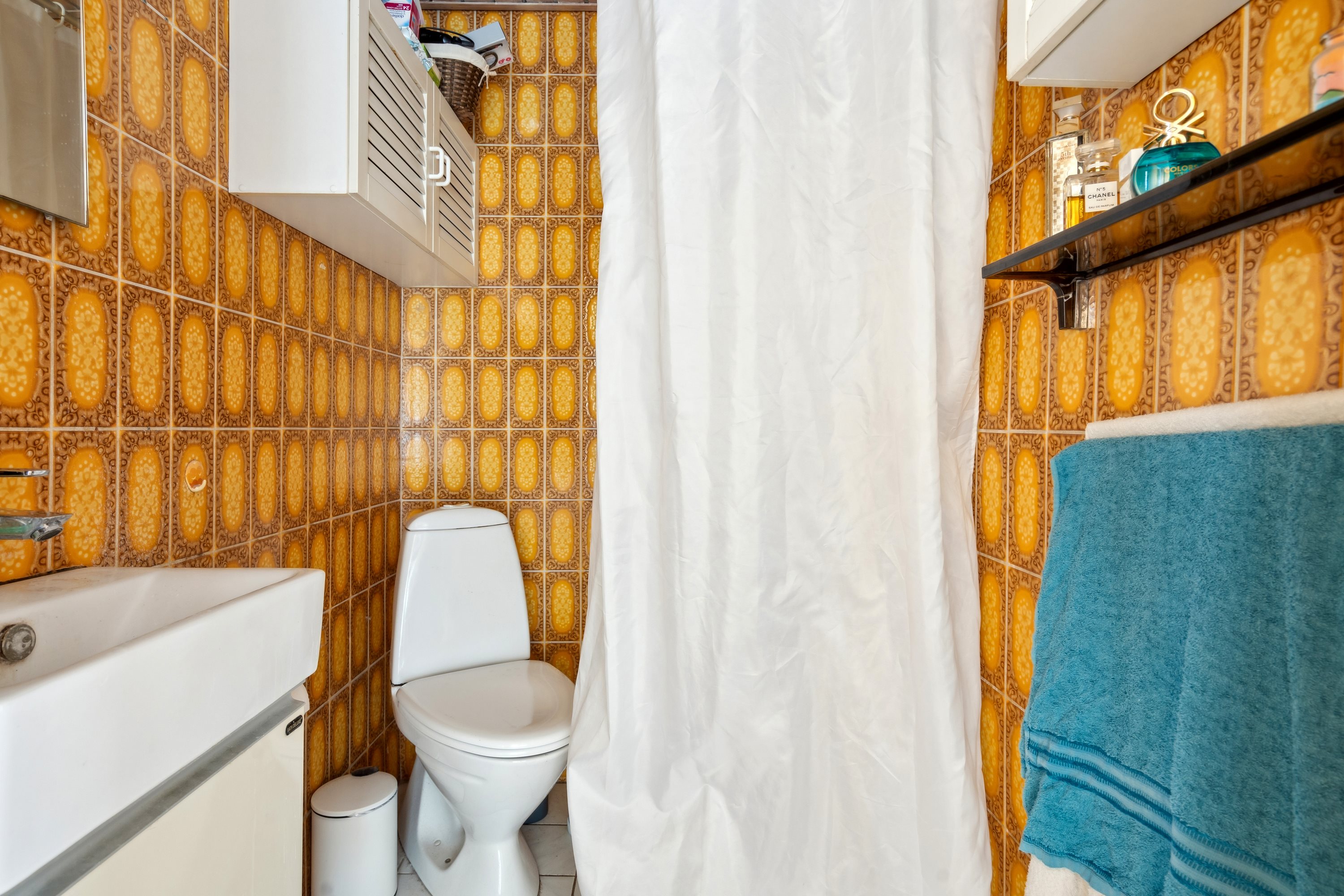 Fremhævet badeværelse billede i fuldskærmstilstand. Billede af Søndergade 21, 9850 Hirtshals