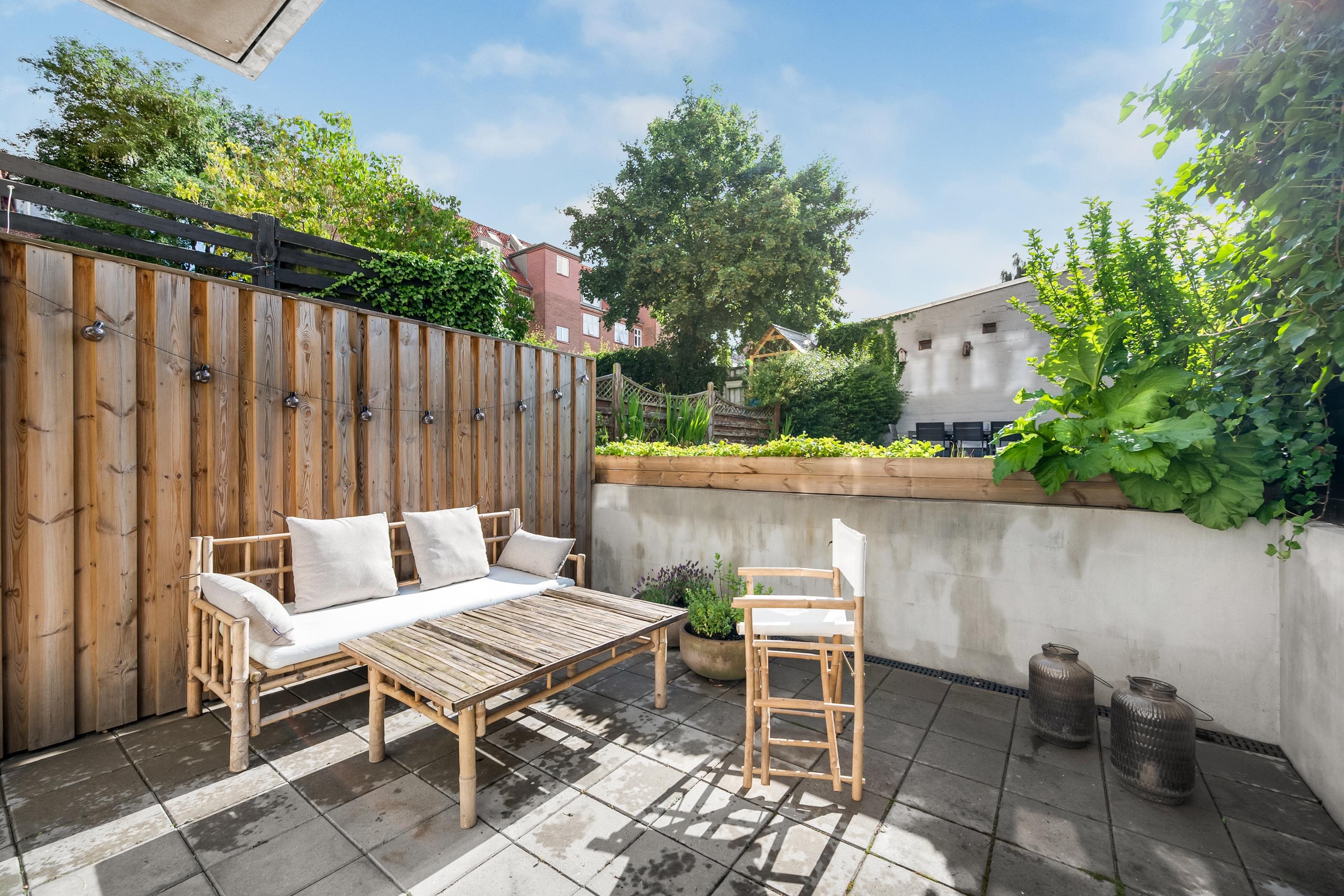 Miniaturebillede 1: terrasse. Billede af Tordenskjoldsgade 84, kld.., Trøjborg, 8200 Aarhus N